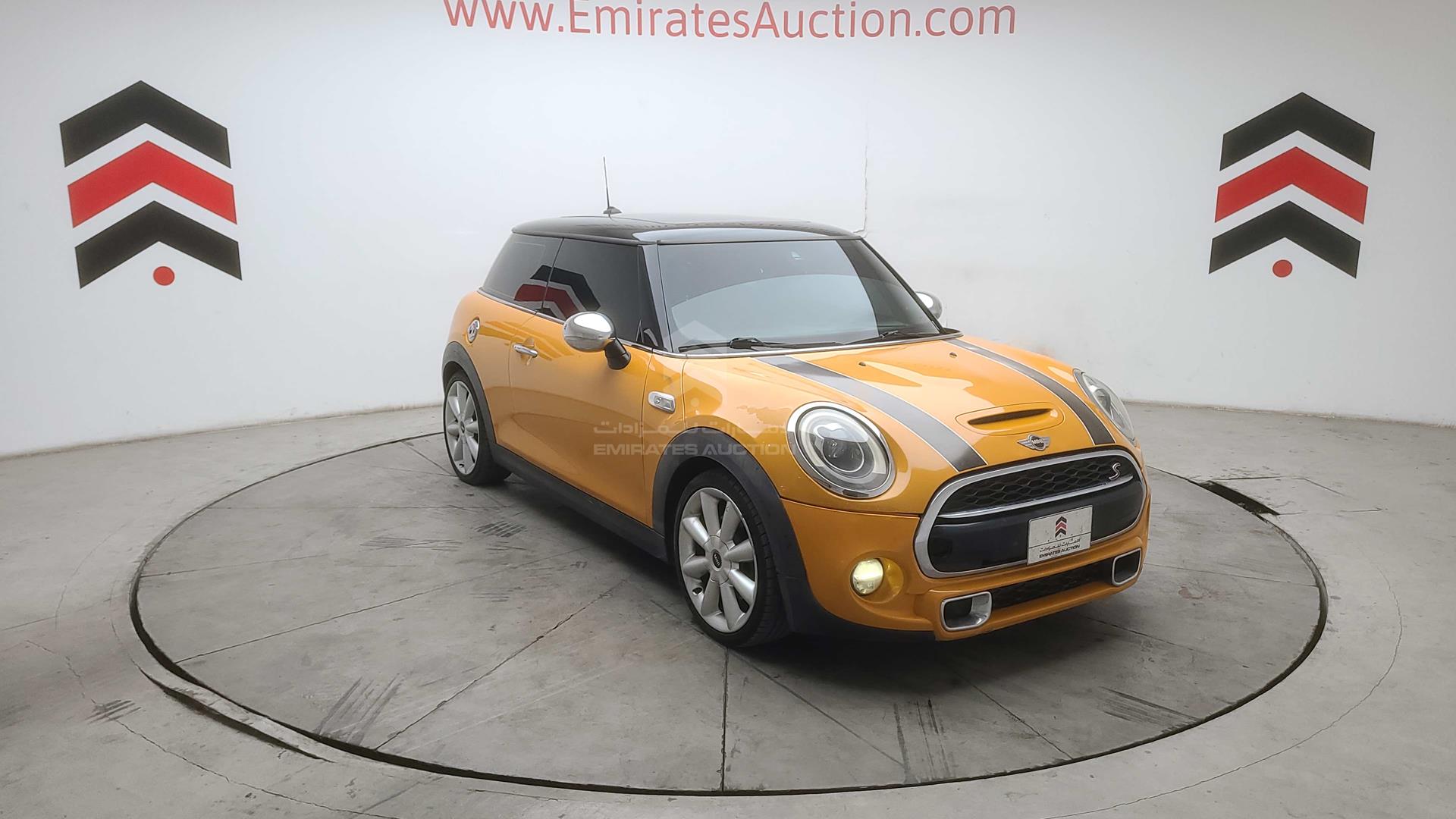 2014 MINI COOPER S VIN: WMWXM7109ET905379