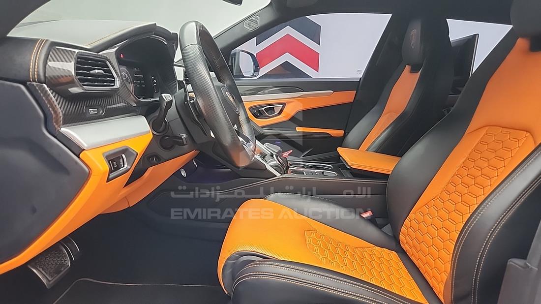 2021 Lamborghini Urus — Front Left Driver Seat View — Photo 15