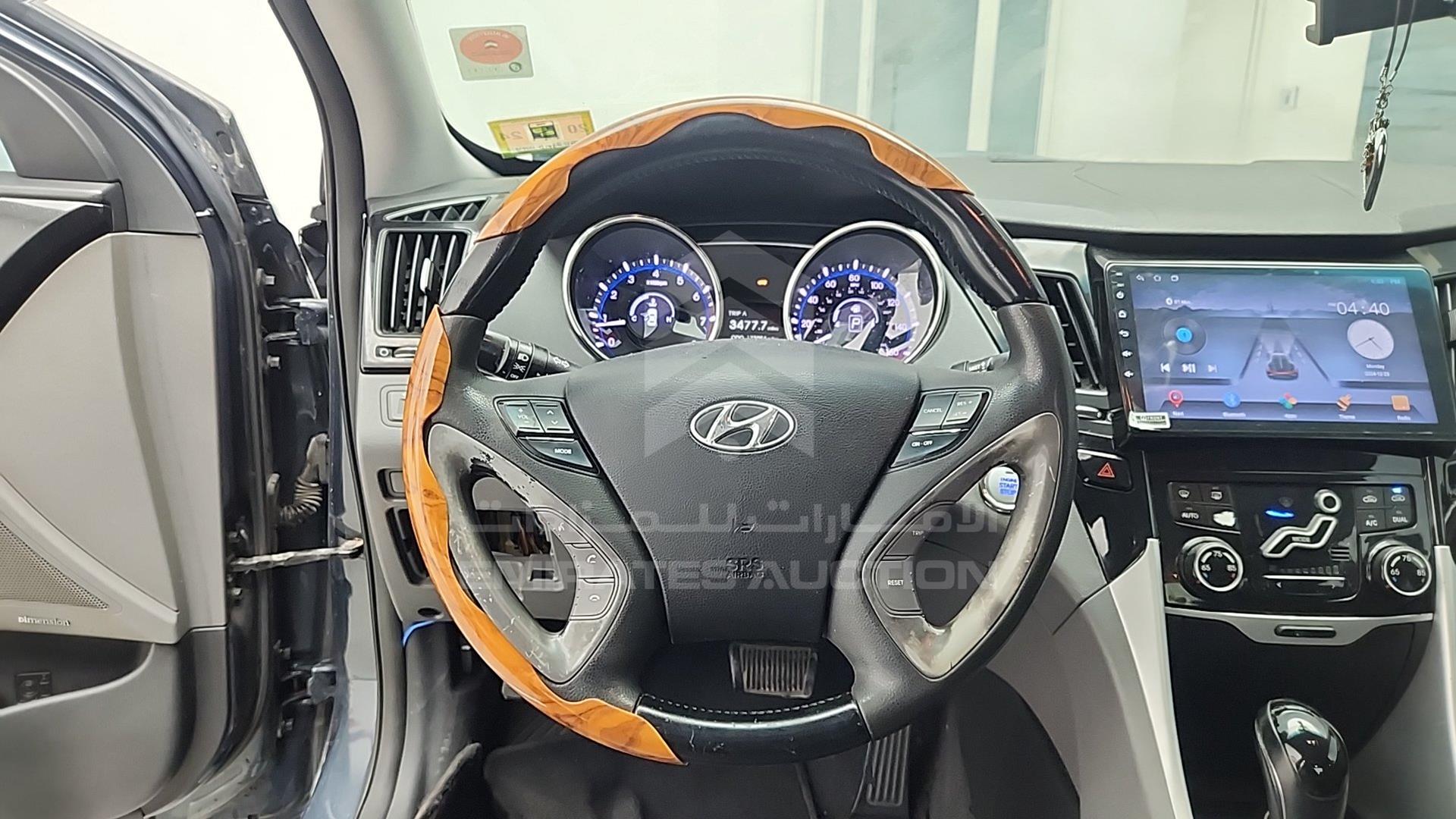 2011 HYUNDAI SONATA VIN: 5NPEC4ACXBH213394
