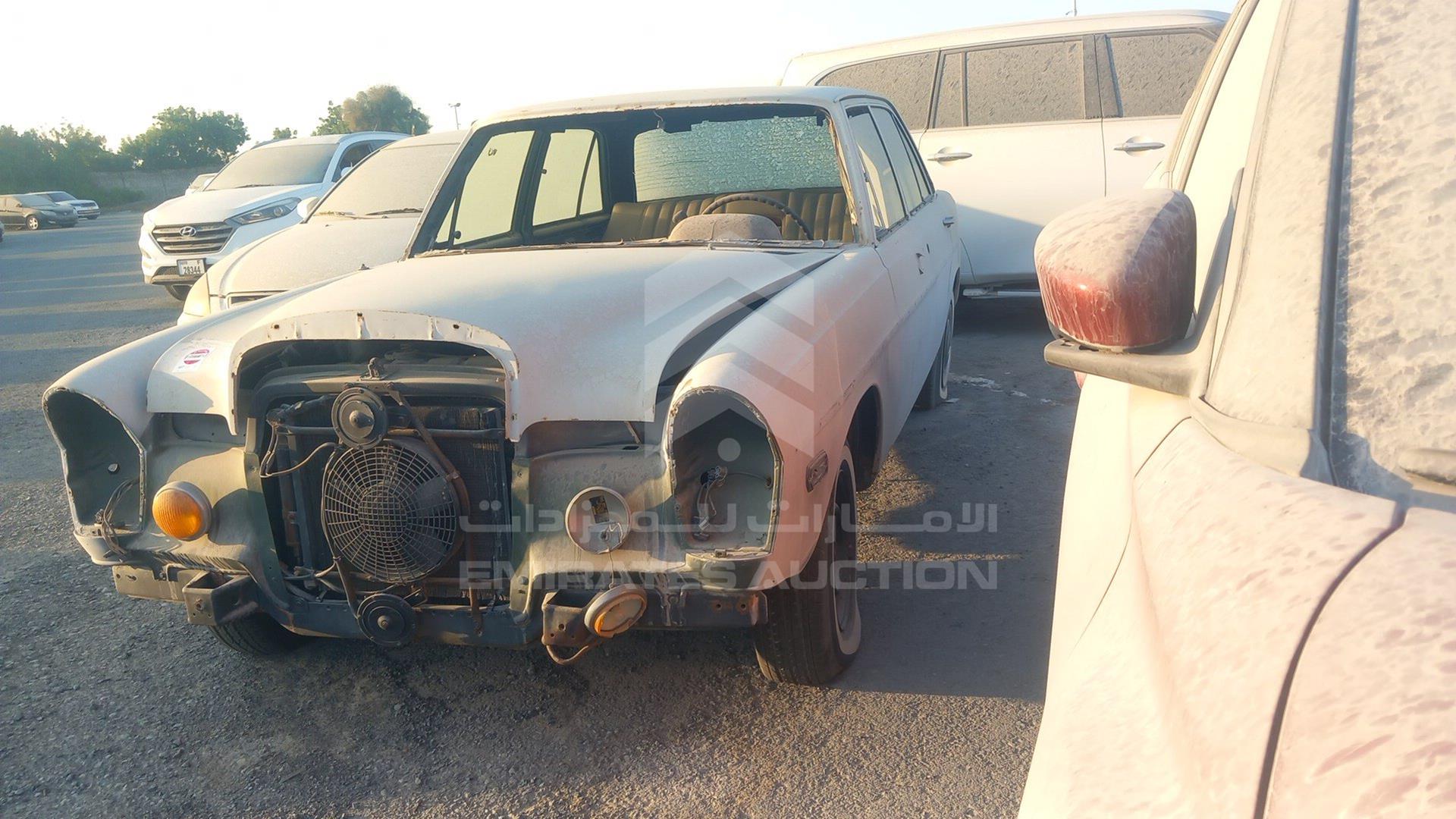 0 MERCEDES --- VIN: ZUNDF0LGE15486372