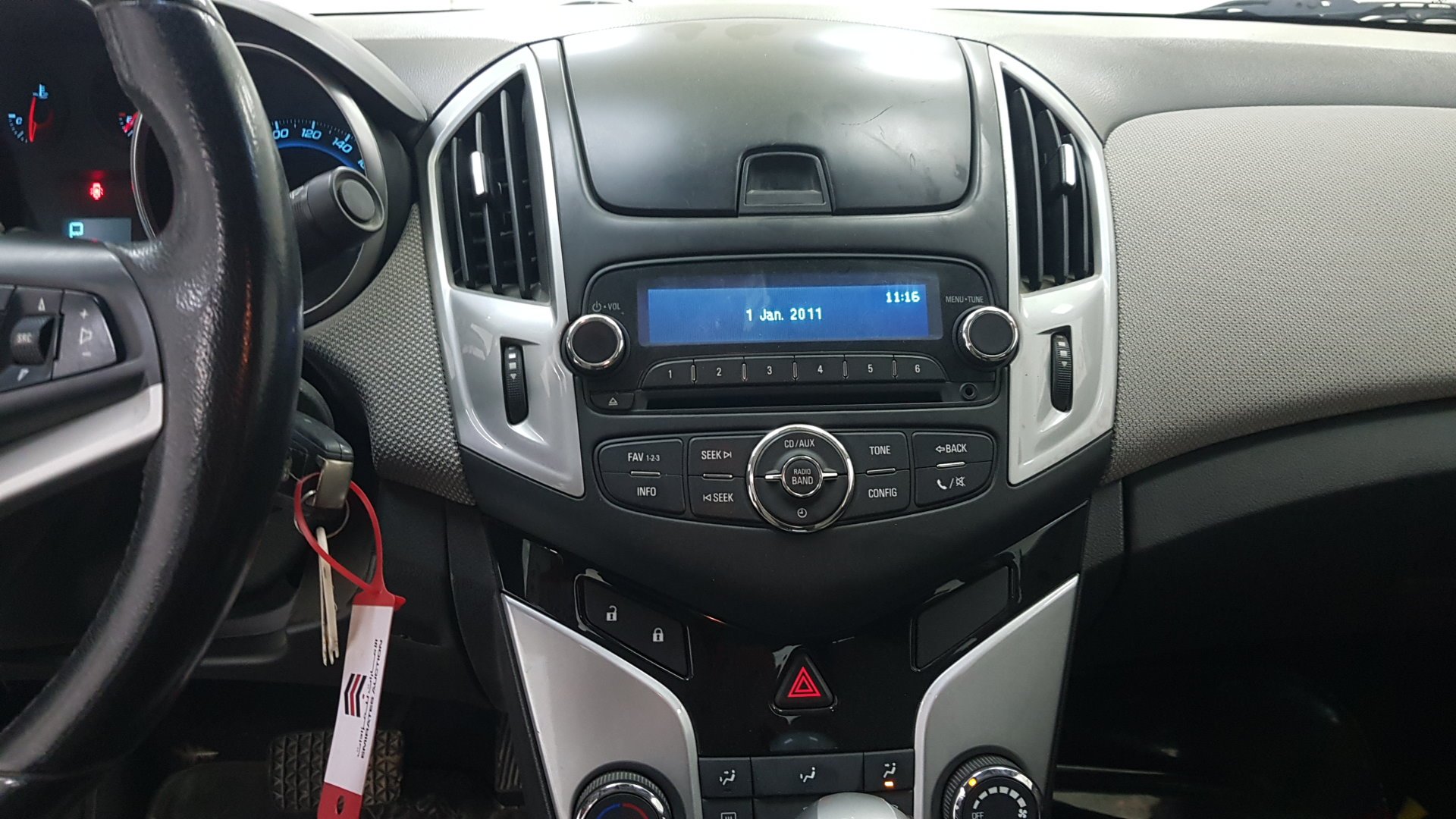 2014 Chevrolet Cruze for sale in UAE | 169483