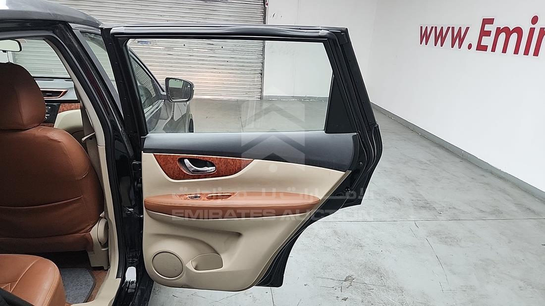2016 Nissan X-Trail — Rear Right Door — Photo 23