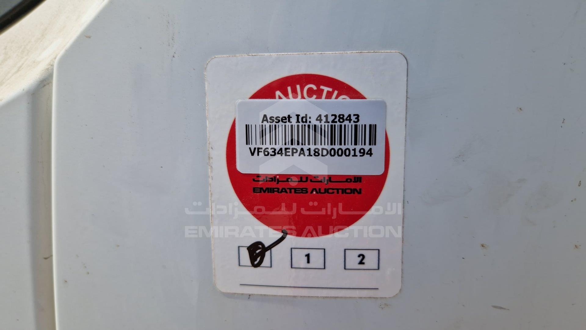 2008 RENAULT KERAX VIN: VF634EPA18D000194