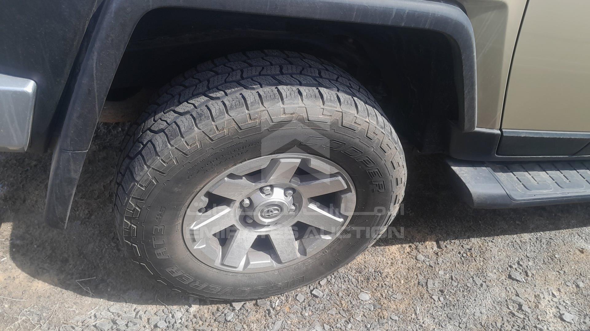 2020 TOYOTA FJ CRUISER VIN: JTEBU11F1LK254309