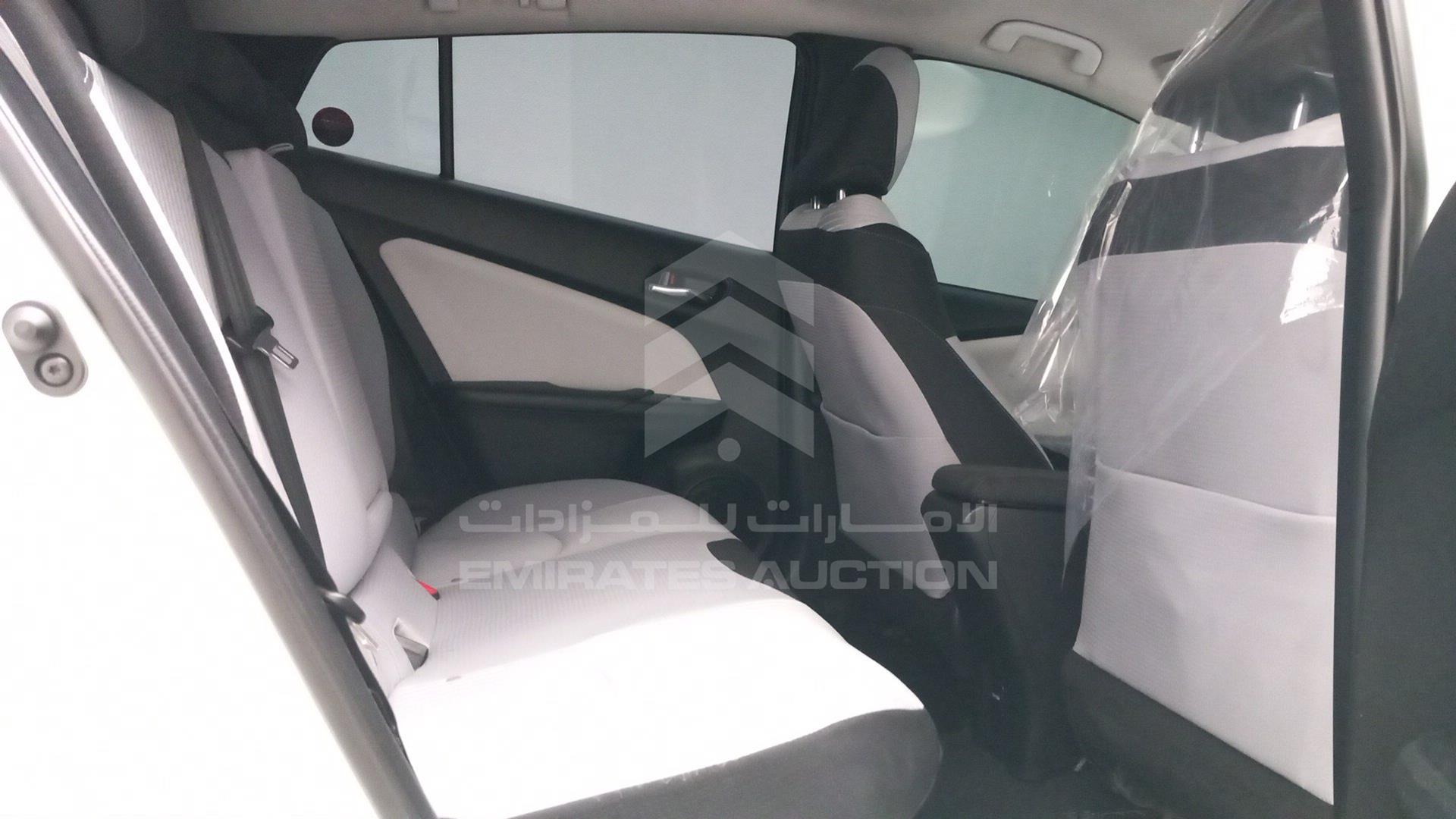 2018 TOYOTA PRIUS VIN: JTDKB3FU3J3589687