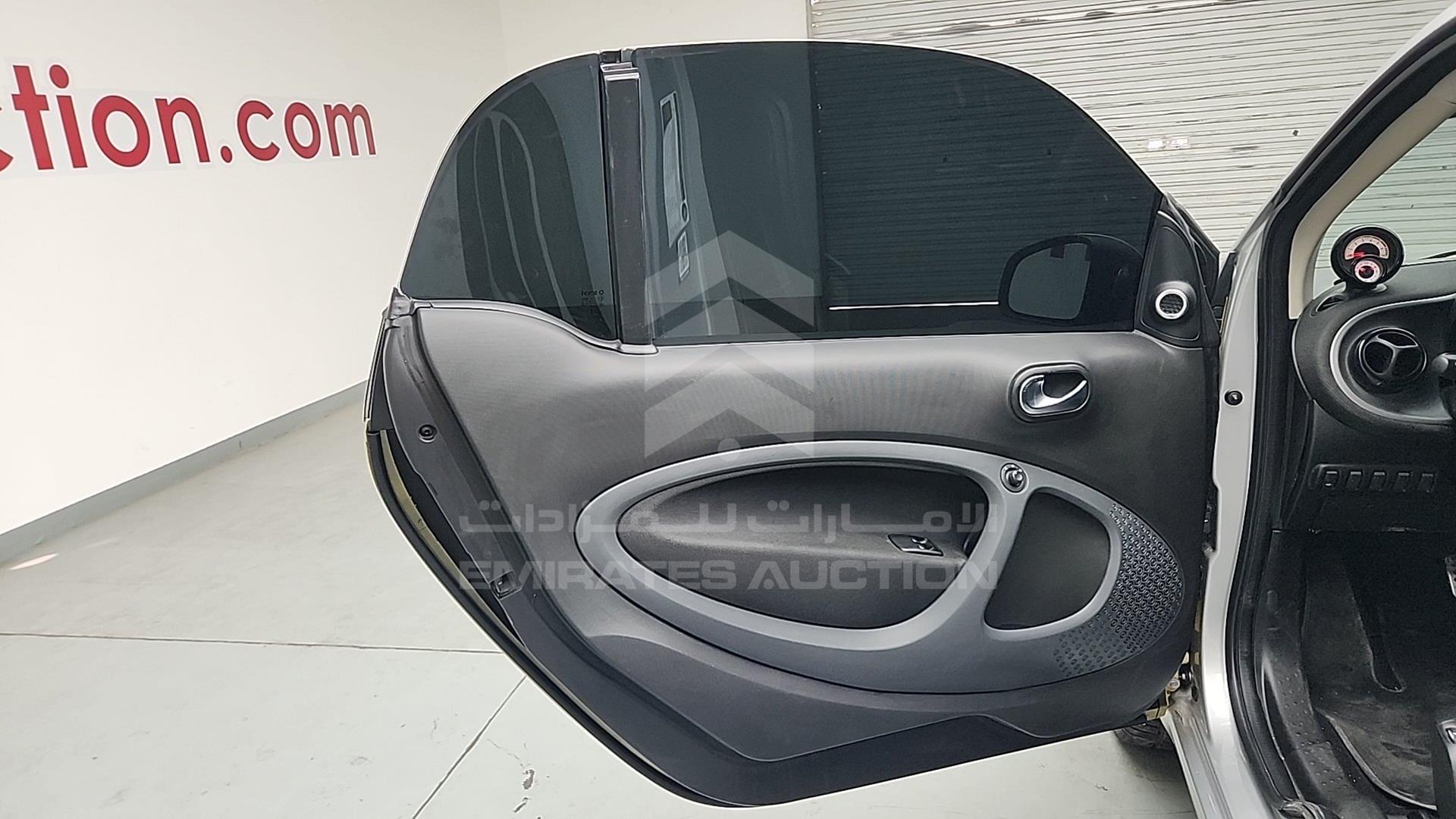 2016 SMART FORTWO VIN: WMEFJ5DA2GK071952