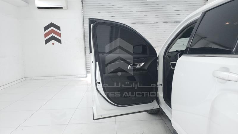 2GKAL8EK5H6183696 Auction: EmiratesAuction Lot: 405913 2GKAL8EK5H6183696 GMC Terrain 2017 WHITE Photo 11
