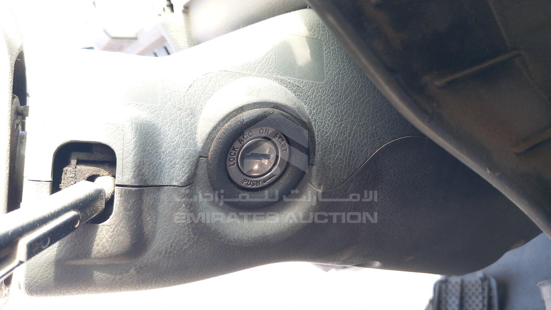 2014 MITSUBISHI L 300 VIN: JMYHNP13WEA700835