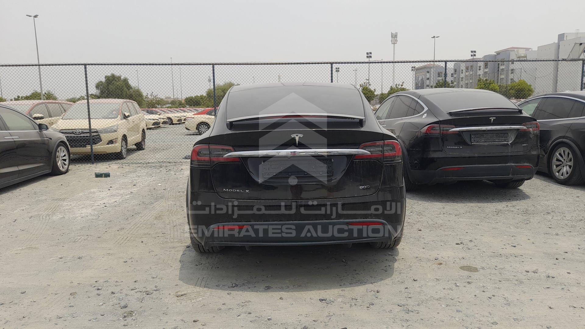 2017 TESLA MODEL X VIN: 5YJXCCE2XHF056526