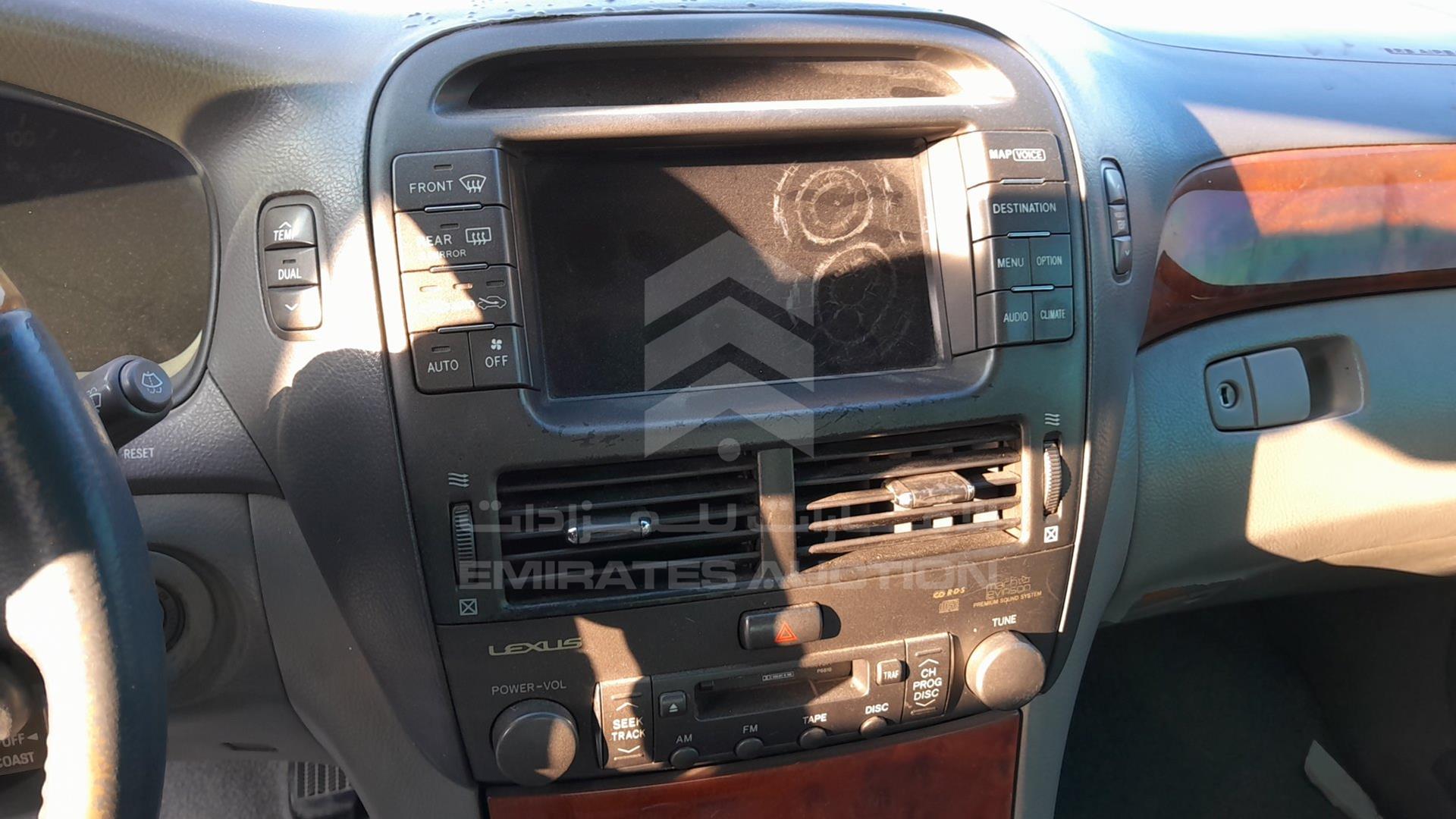 2002 LEXUS LS 430 VIN: JTHBN30F920077340