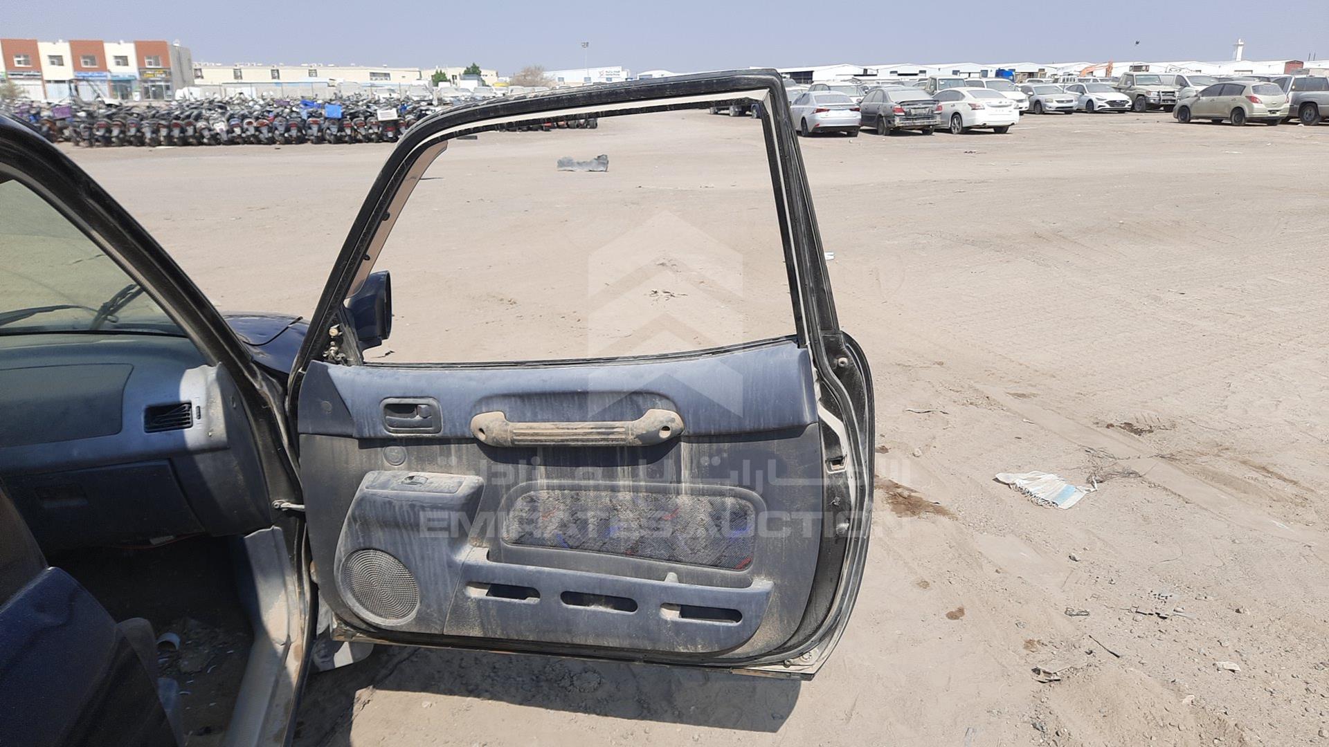 1998 TOYOTA RAV-4 VIN: SXA100166086