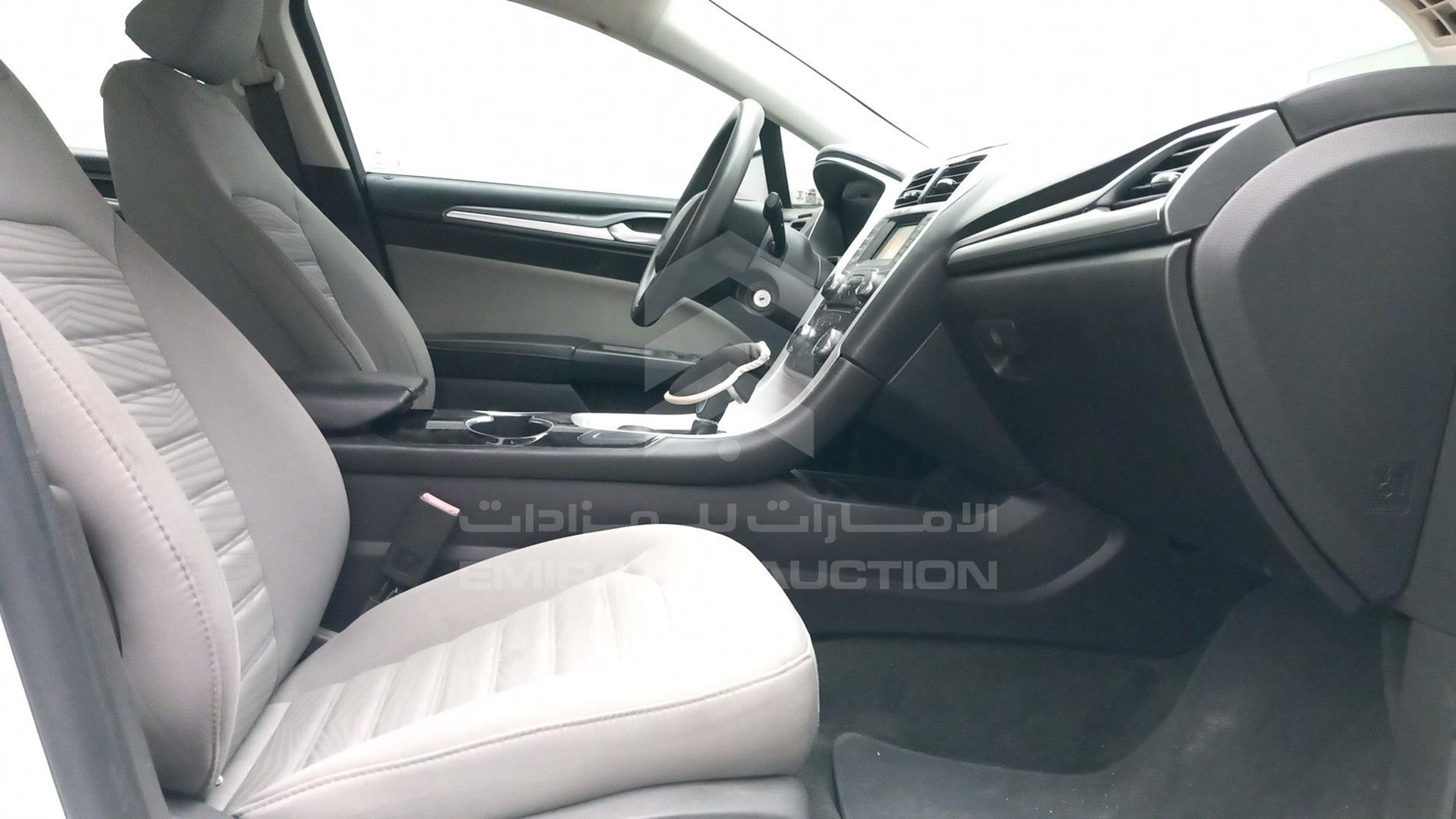 2016 FORD FUSION VIN: 3FA6P0G72GR209085