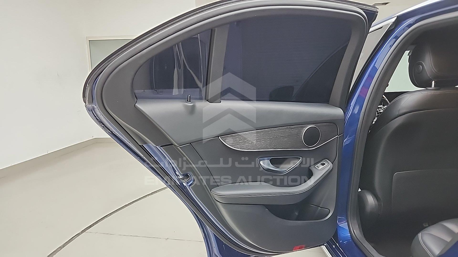 2020 MERCEDES C 300 VIN: WDDWF8DB9LR558180