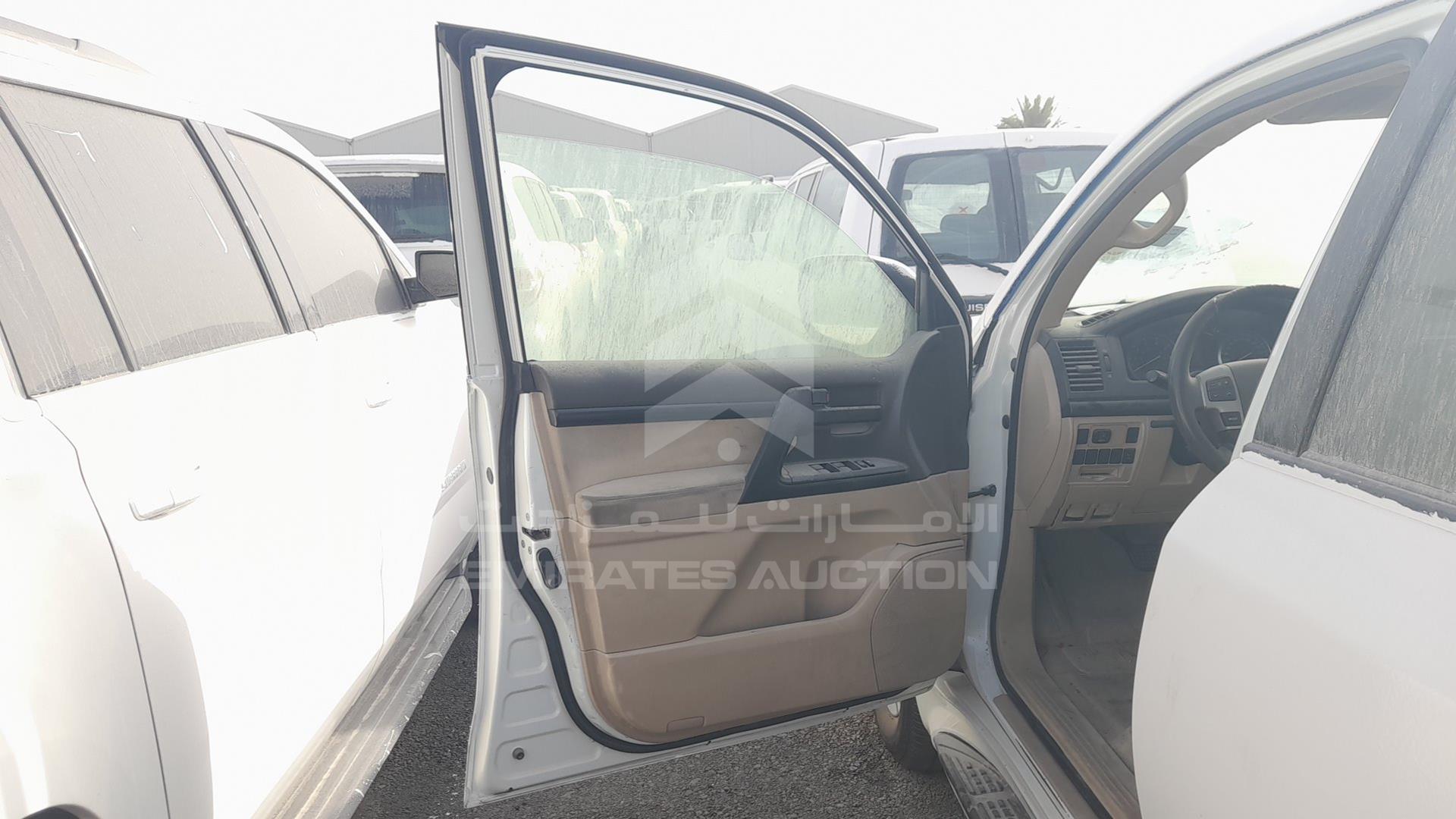 2014 TOYOTA LAND CRUISER VIN: JTMDU09J1E5082266