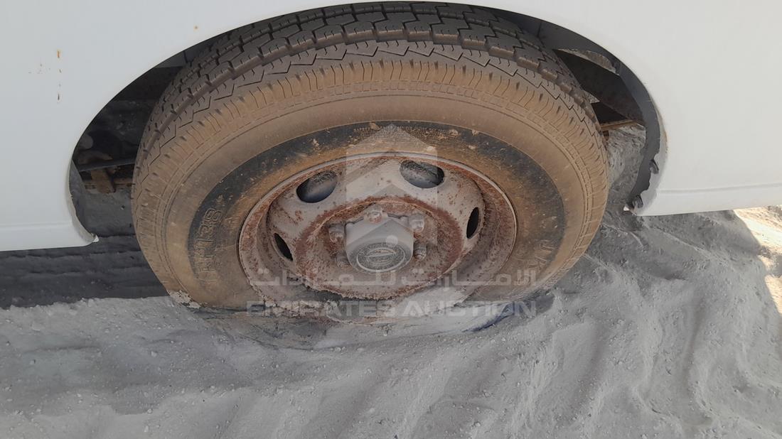 2007 Nissan Urvan — Rear Left Tyre — Photo 29