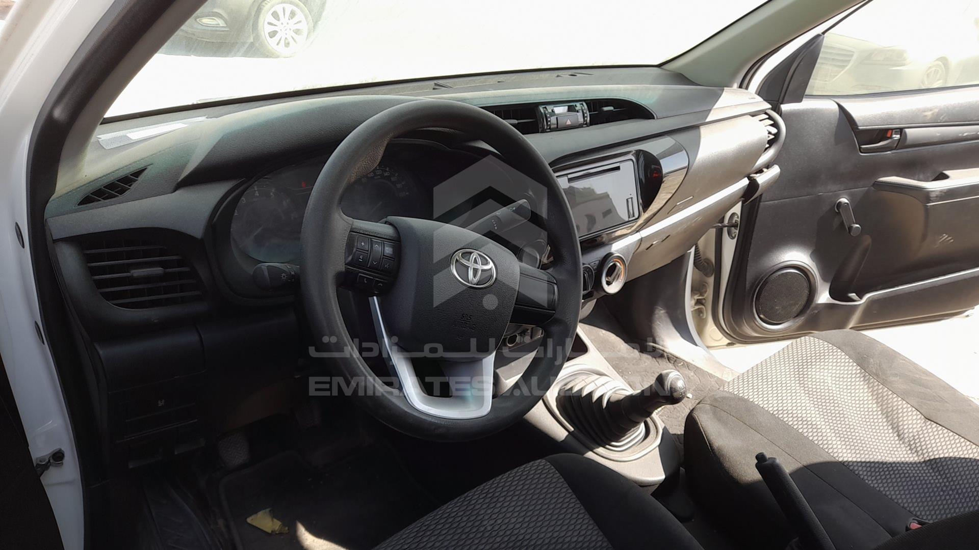 2020 TOYOTA HILUX VIN: MR0CX9CB3L3960489