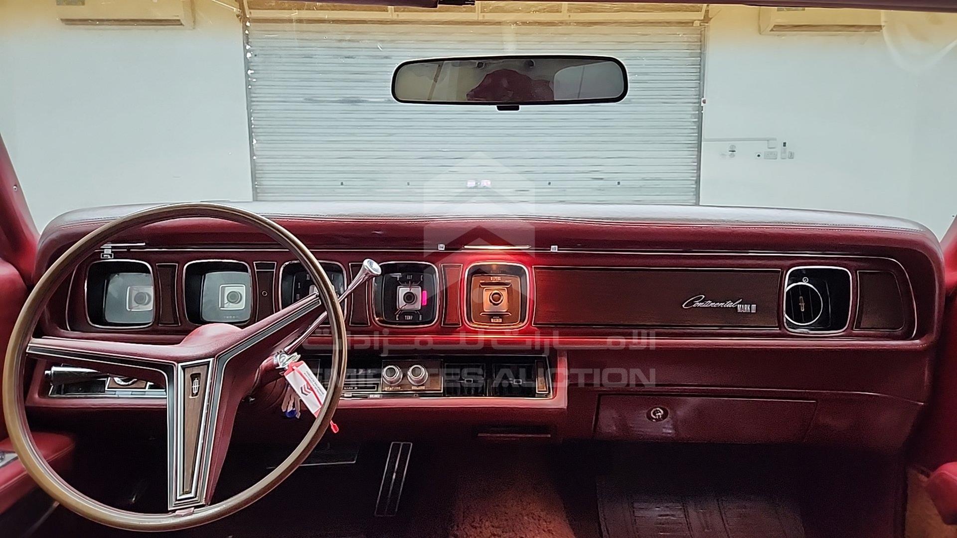 1971 LINCOLN CONTINENTAL VIN: 1Y89A818105