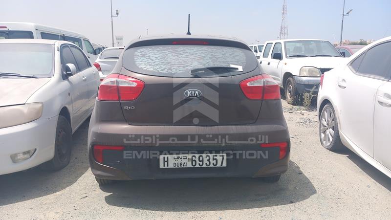 KNADN5120G6759204 Auction: EmiratesAuction Lot: 406093 KNADN5120G6759204 Kia Rio 2016 BROWN Photo 6