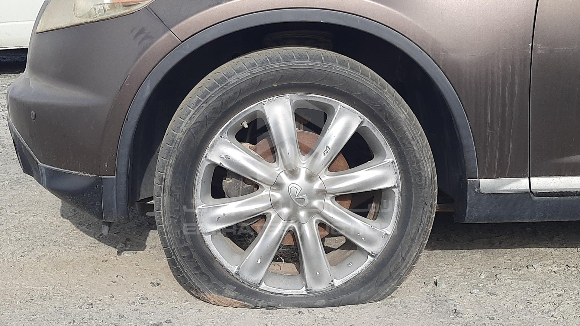 2007 INFINITI FX 35 VIN: JN8AS05Y27X012332