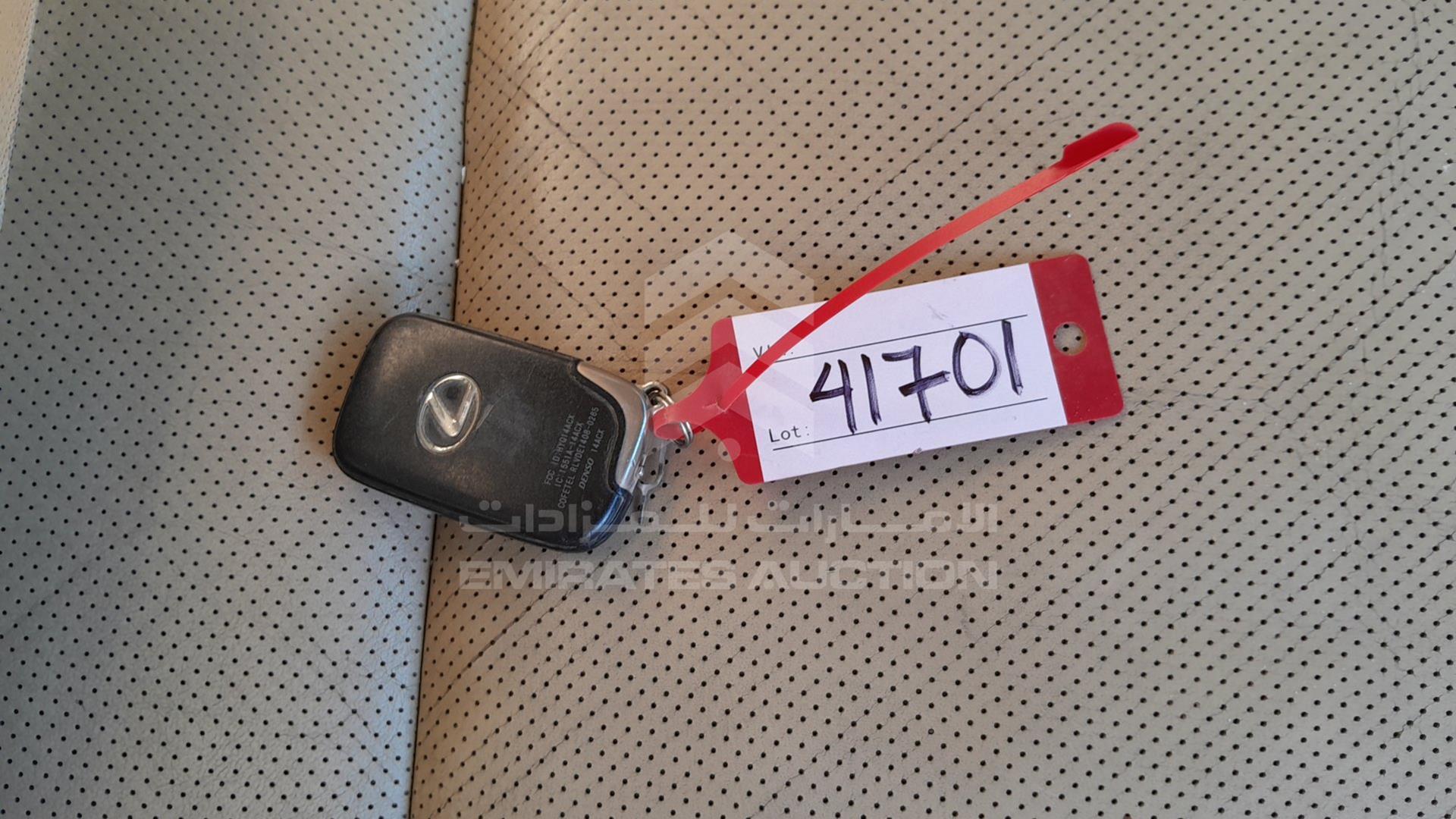 2010 LEXUS LS 460 VIN: JTHBL5EF8A5092472