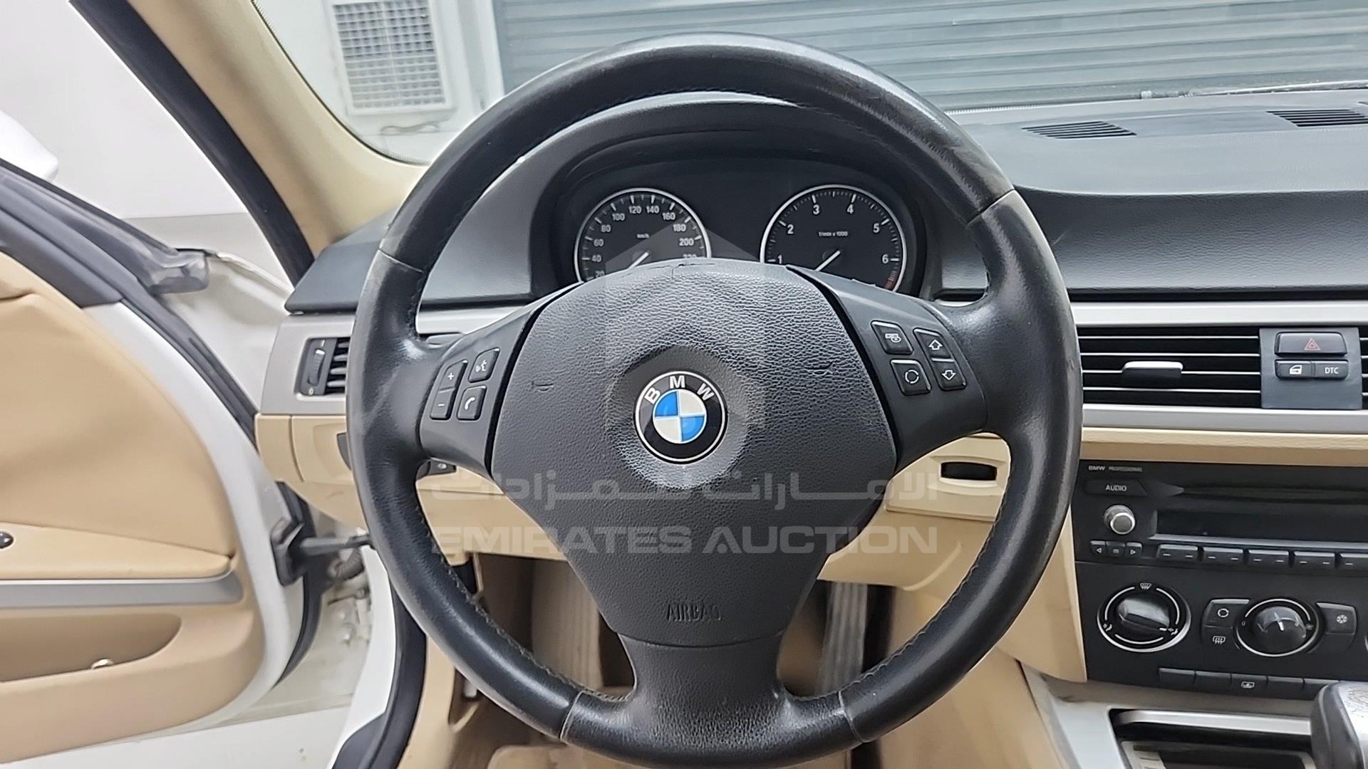 2008 BMW 320I VIN: WBAVG71078A402335