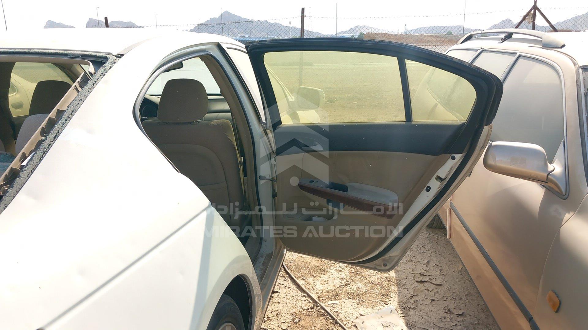 2011 HONDA ACCORD VIN: JHMCP2673BC405164