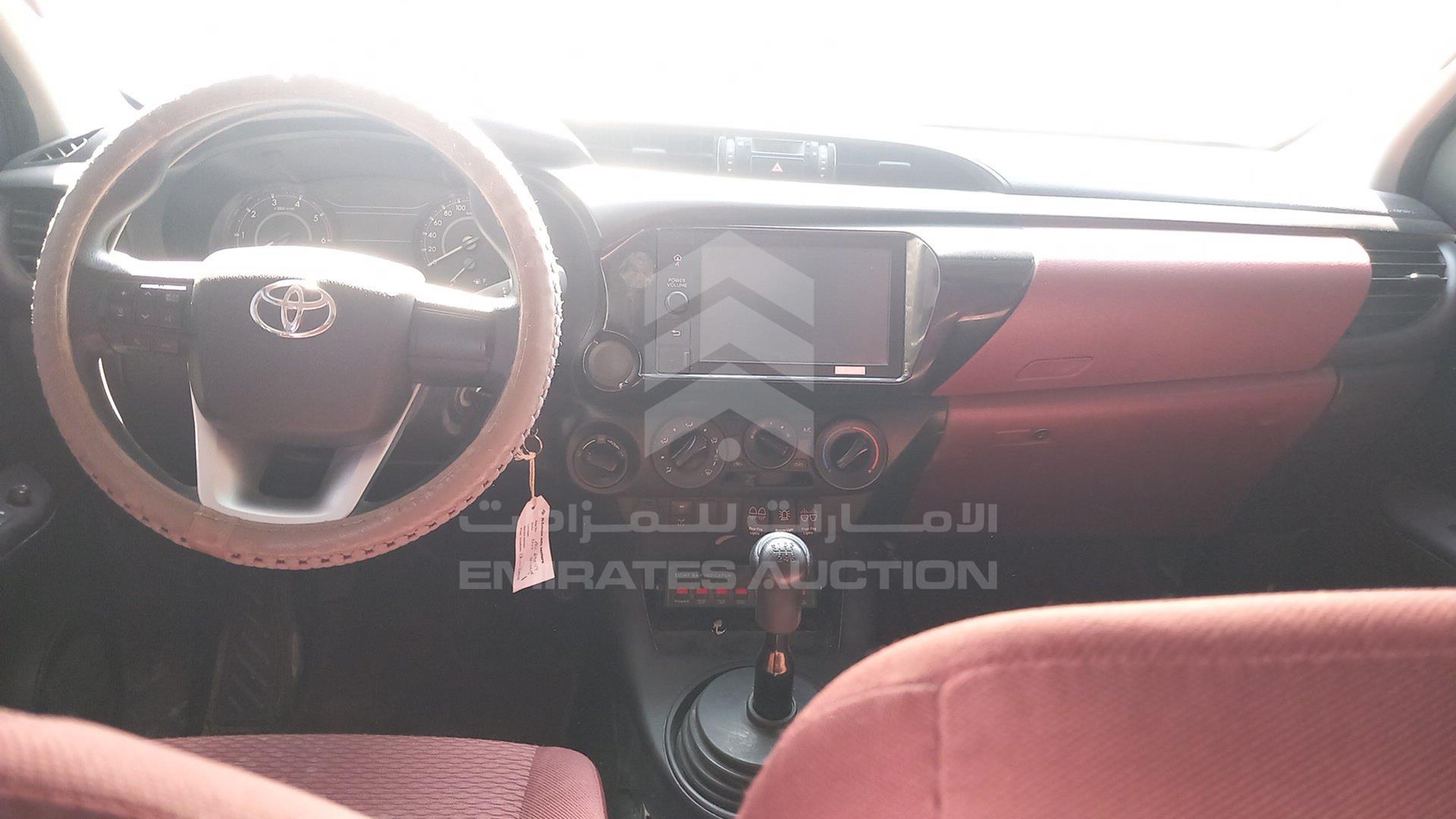 2023 TOYOTA HILUX VIN: MR0DB9CDXP5002142