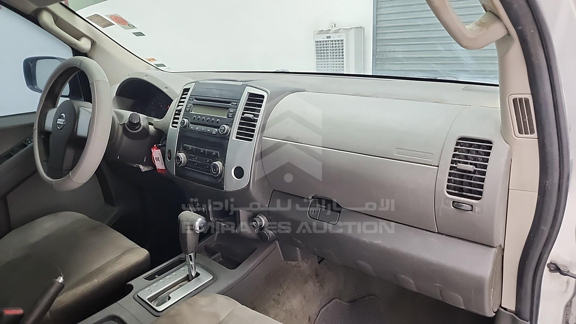 2015 NISSAN XTERRA VIN: 5N1AN0N63FN665727
