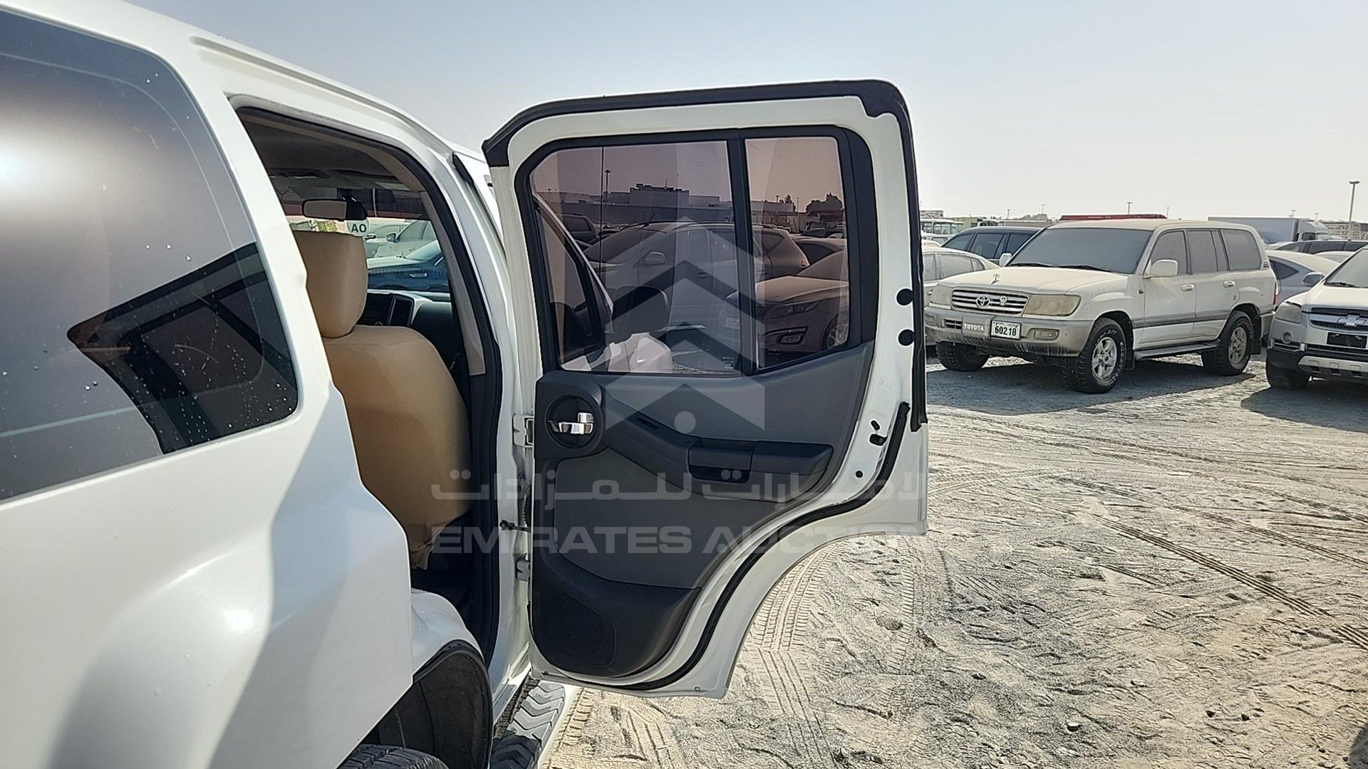 2013 NISSAN XTERRA VIN: 5N1AN0N66DN819568