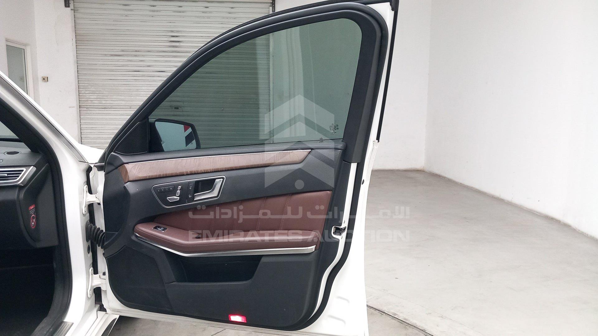 2014 MERCEDES E 300 VIN: WDDHF5FB1EA906463