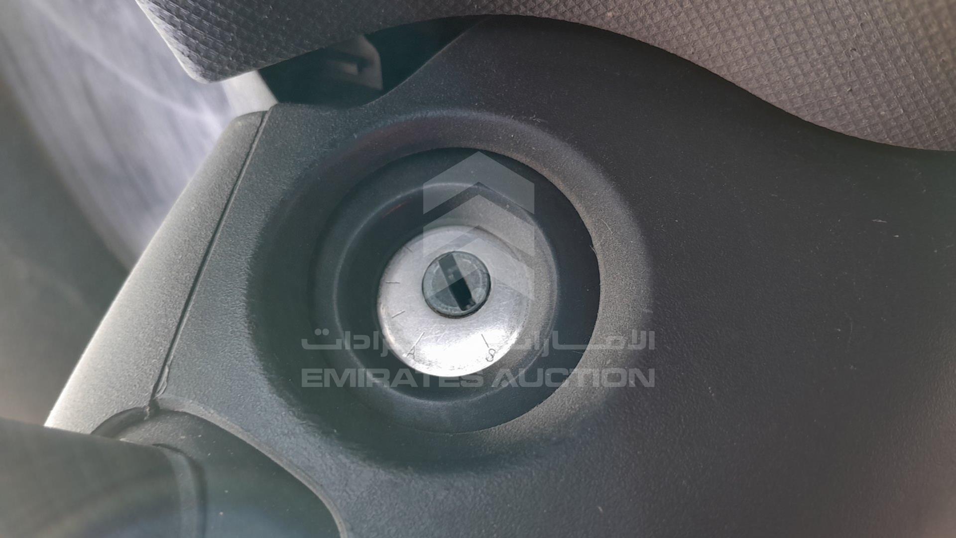 2015 RENAULT DUSTER VIN: VF1HSRCA9FA515361
