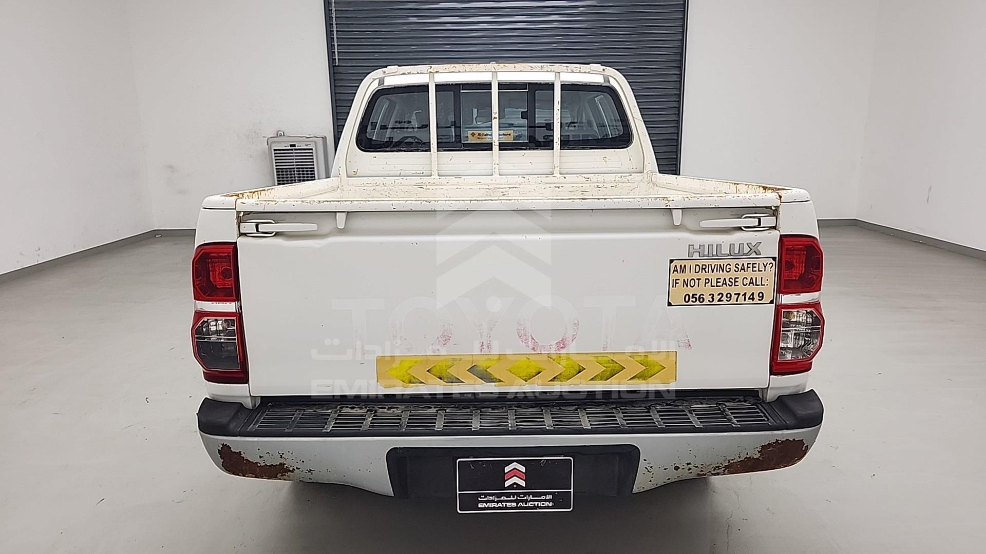 2013 TOYOTA HILUX VIN: MR0FX22GXD1386150