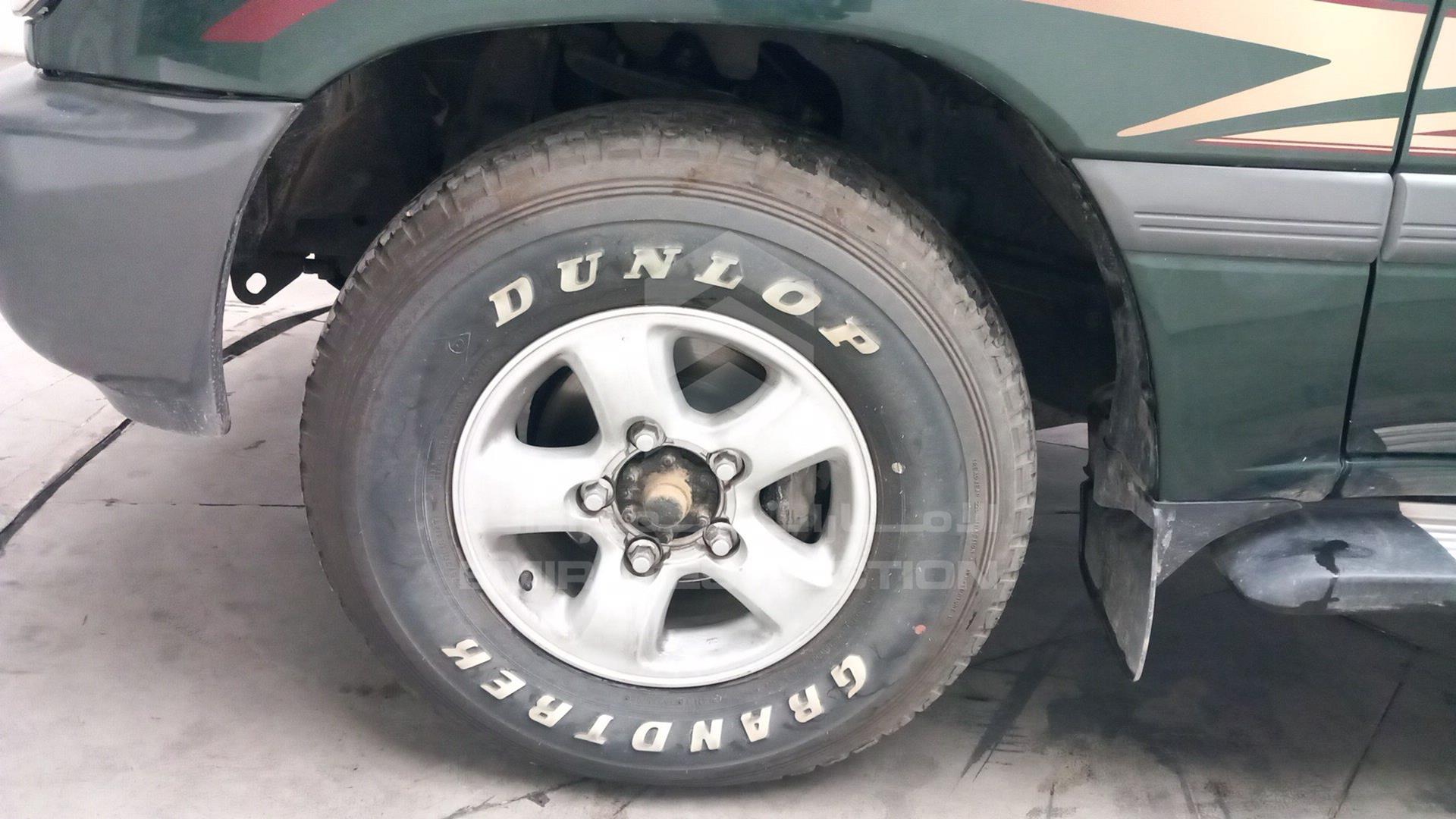 2000 TOYOTA LAND CRUISER VIN: JTEHJ09J115008443