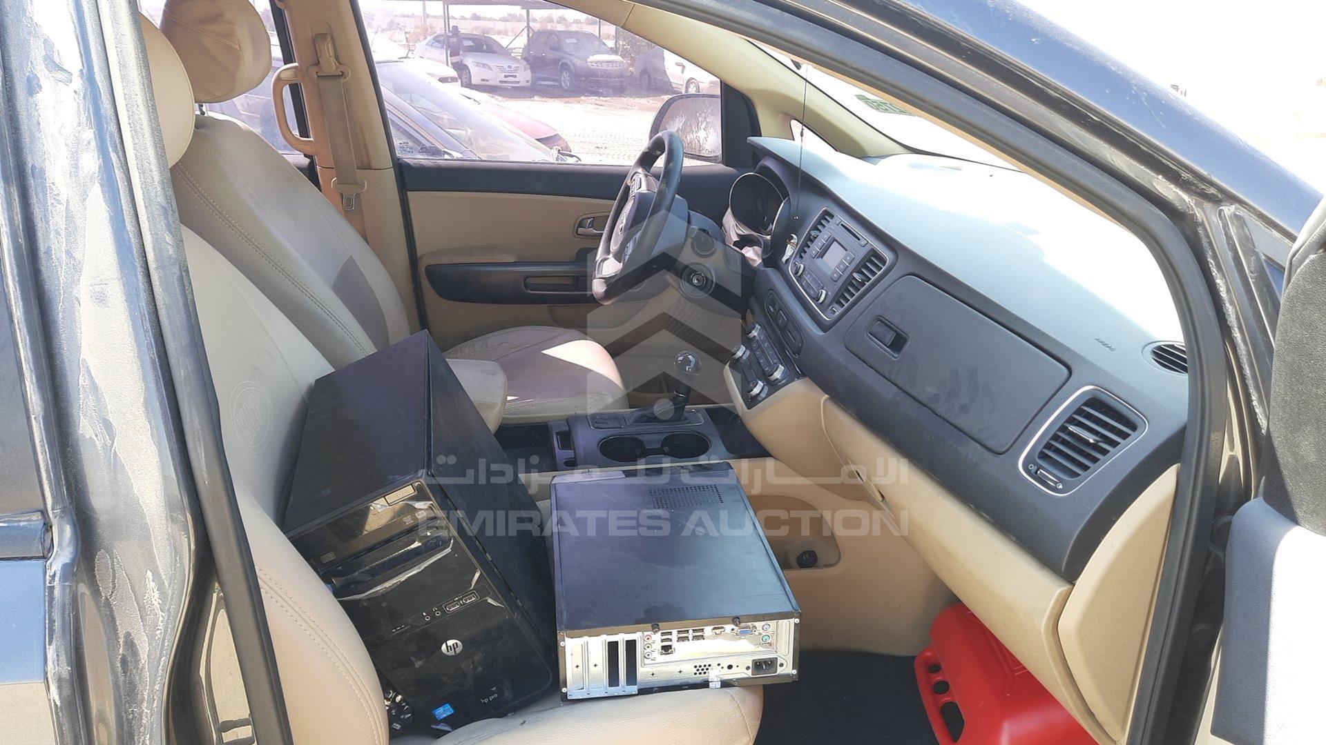 2016 KIA CARNIVAL VIN: KNAMB8127G6168278