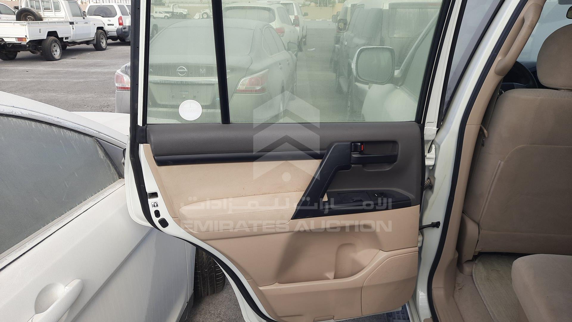 2014 TOYOTA LAND CRUISER VIN: JTMDU09J1E5082705