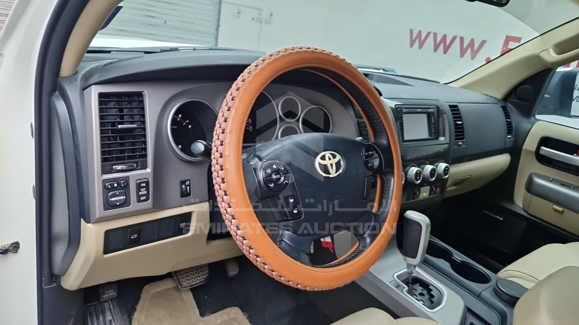 2012 TOYOTA SEQUOIA VIN: 5TDBY68A0CS072870