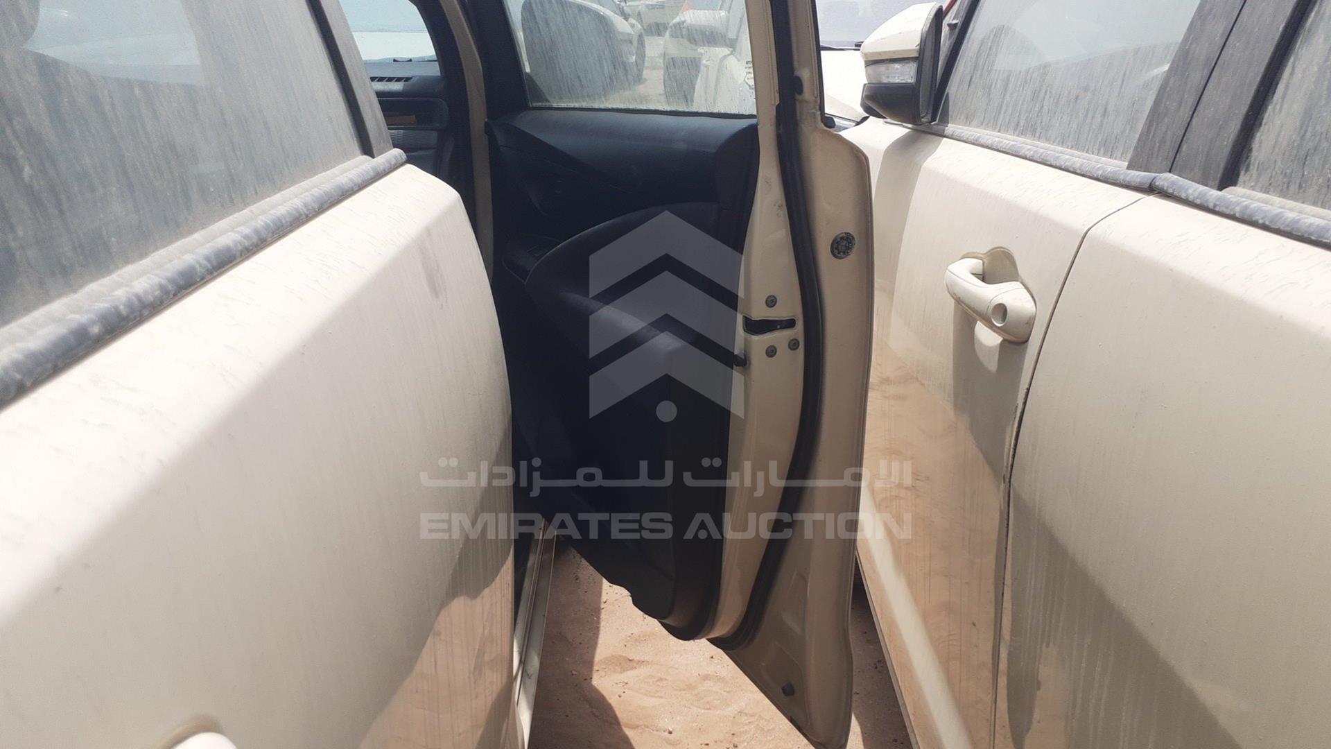 2018 TOYOTA INNOVA VIN: MHFCX8EM0J0109759