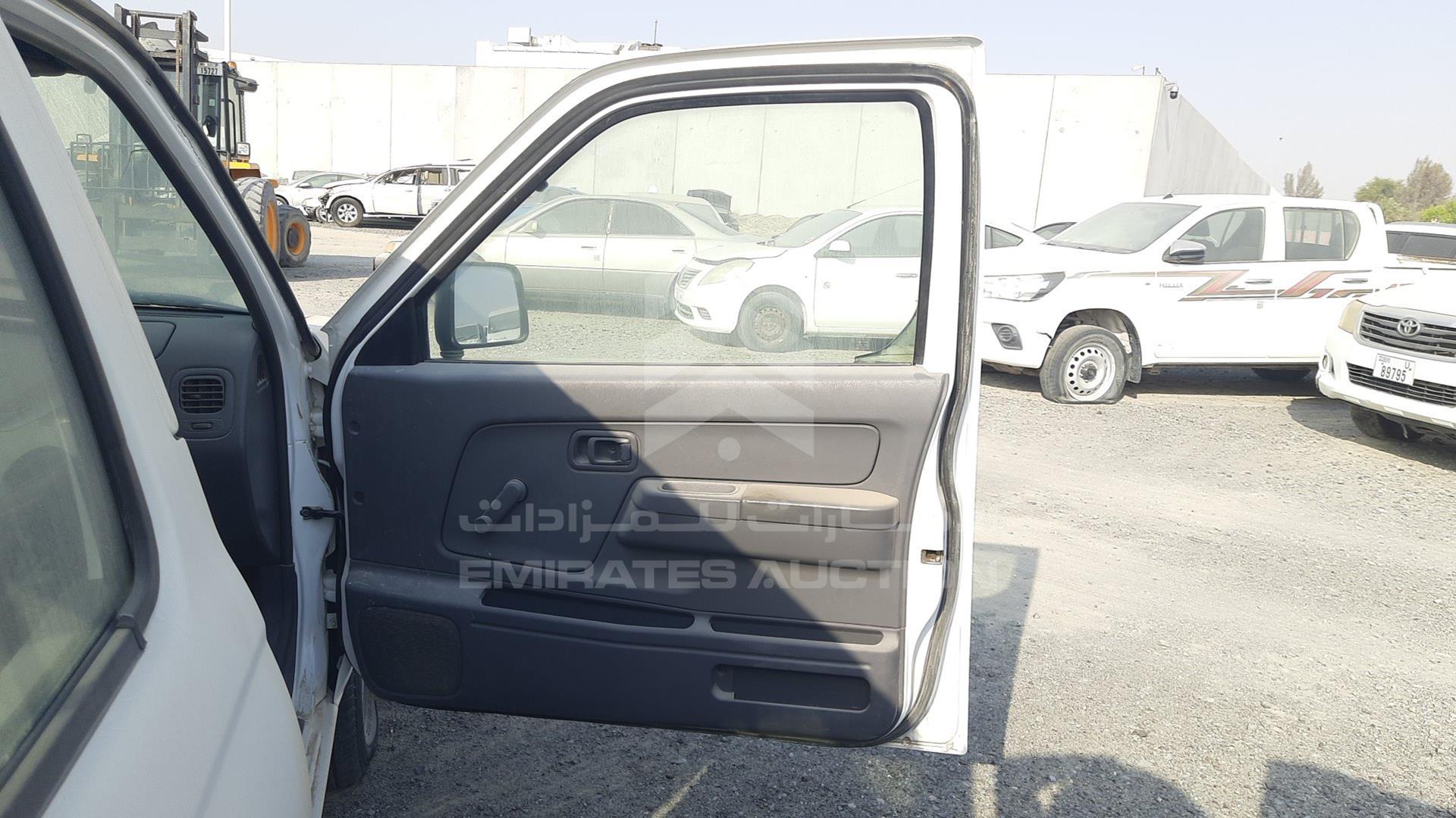 2008 NISSAN PICKUP VIN: JN6DD23S38X227116