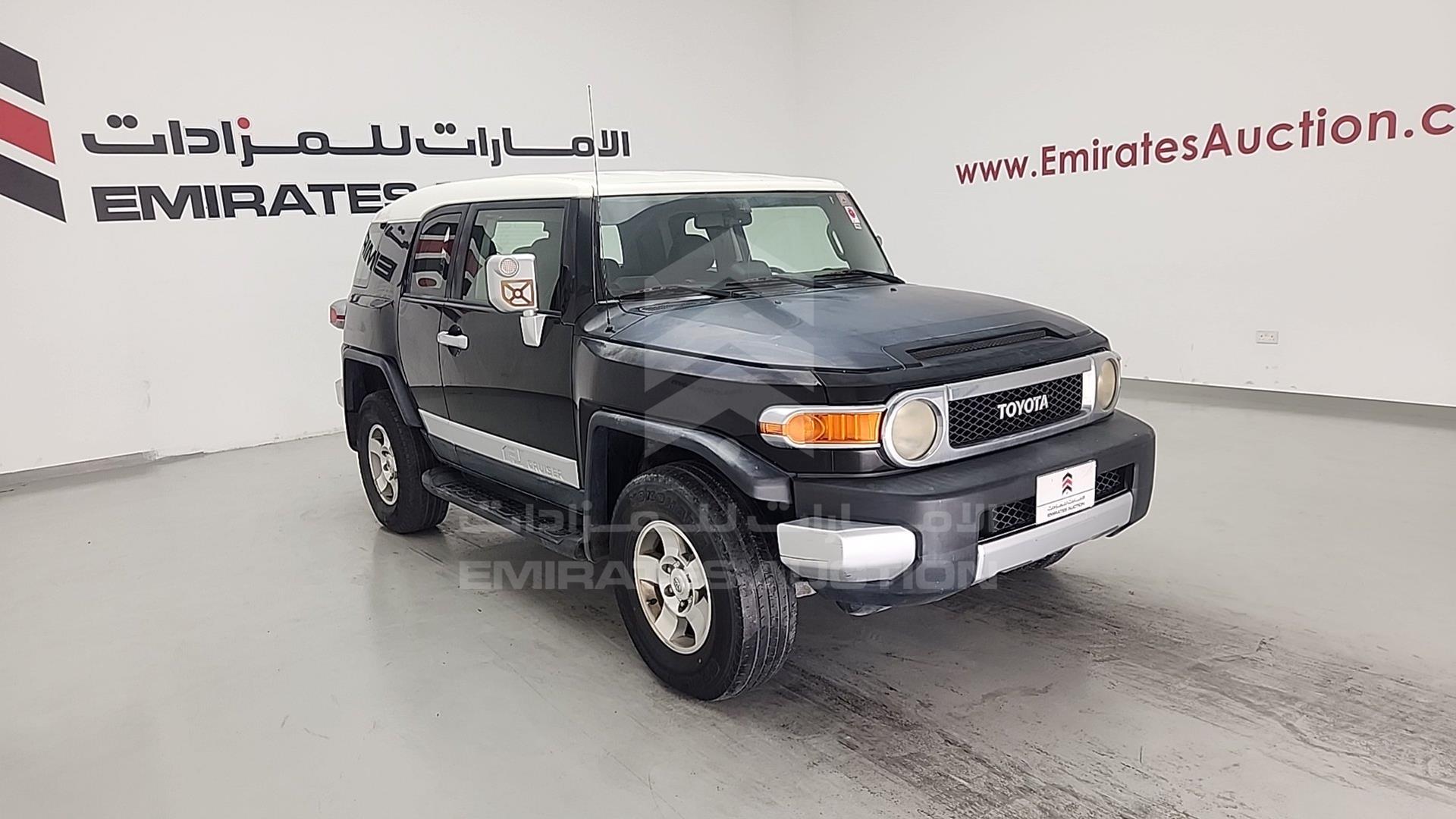 2010 TOYOTA FJ CRUISER VIN: JTEBU11F0AK086658