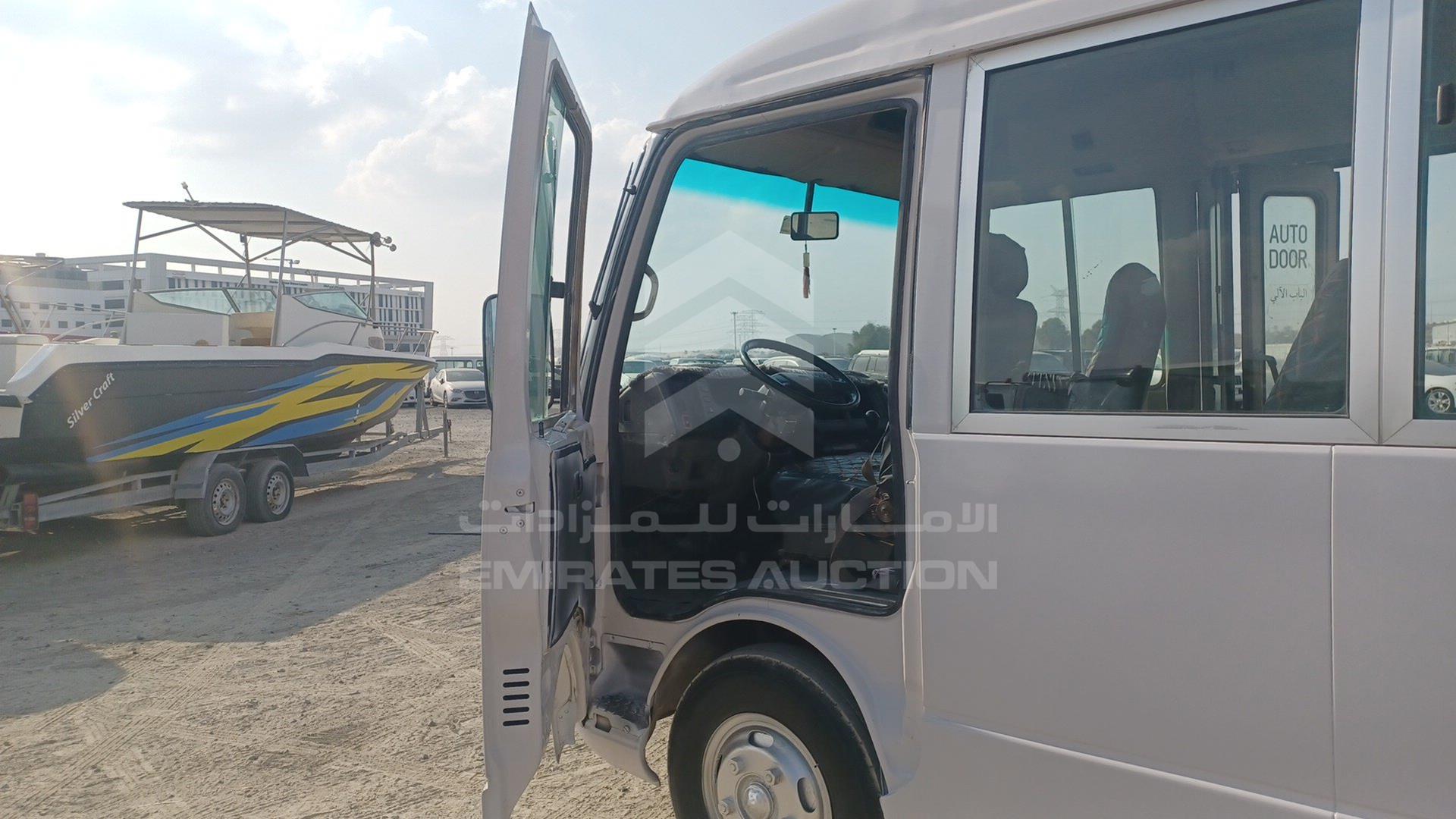 2006 MITSUBISHI ROSA VIN: JL5B3J6P56PD02795