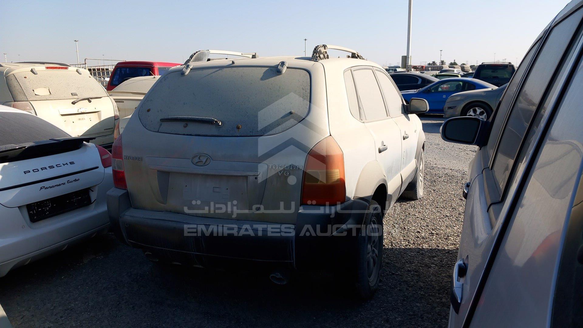 2005 HYUNDAI TUCSON VIN: KMHJM81D85U123274