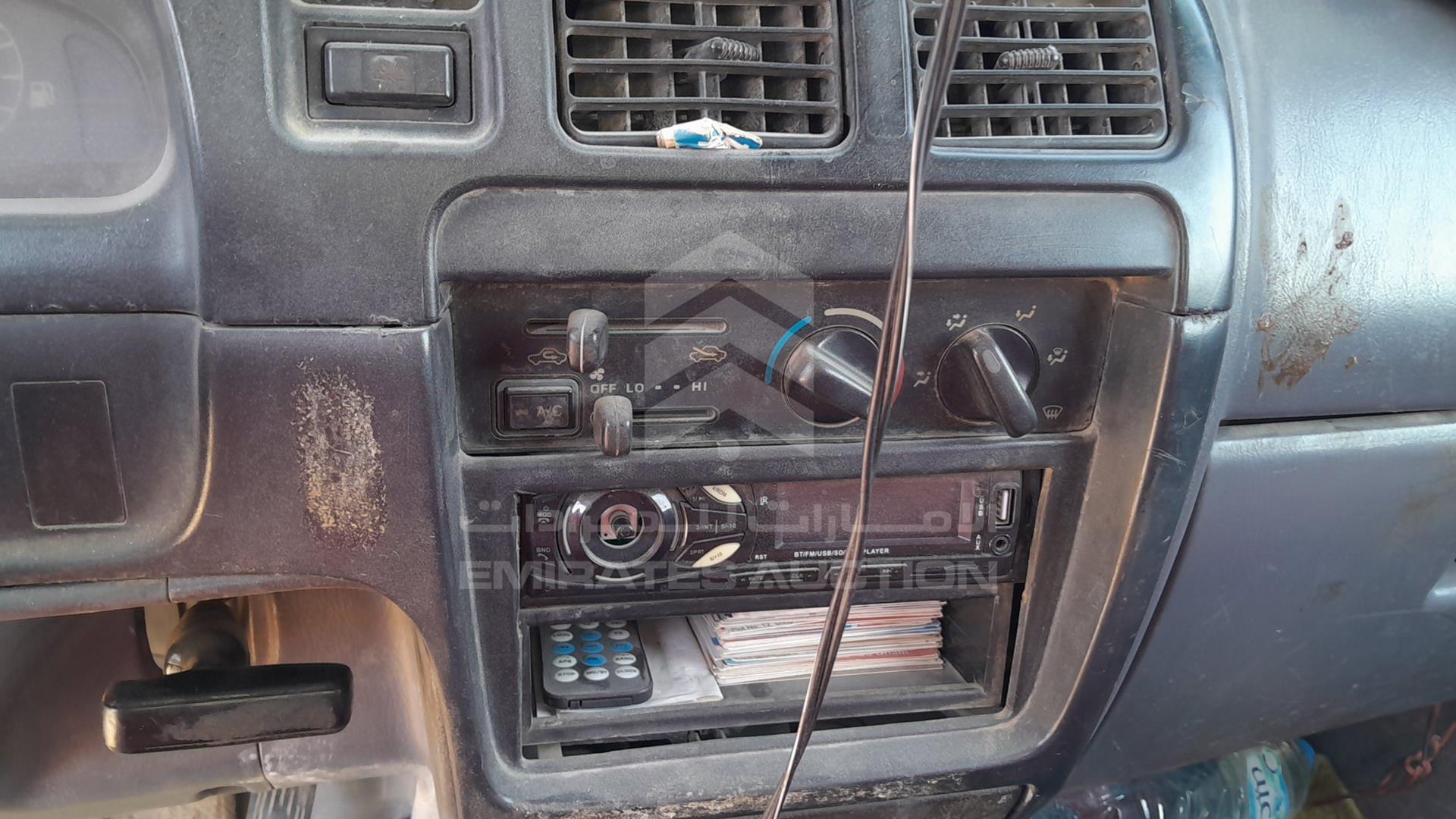 1999 TOYOTA HILUX VIN: JT4AG4262X0013352