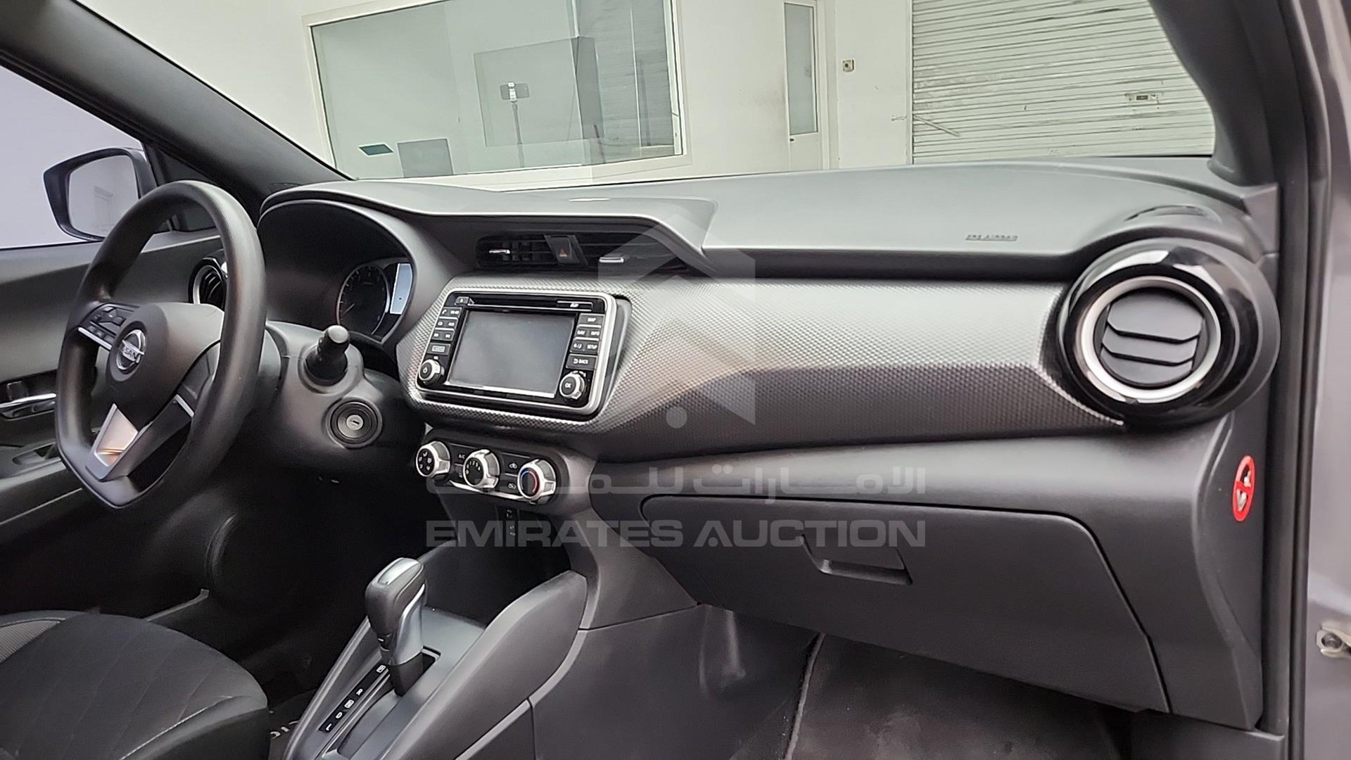 2020 NISSAN KICKS VIN: 3N1CP5C97LL521937