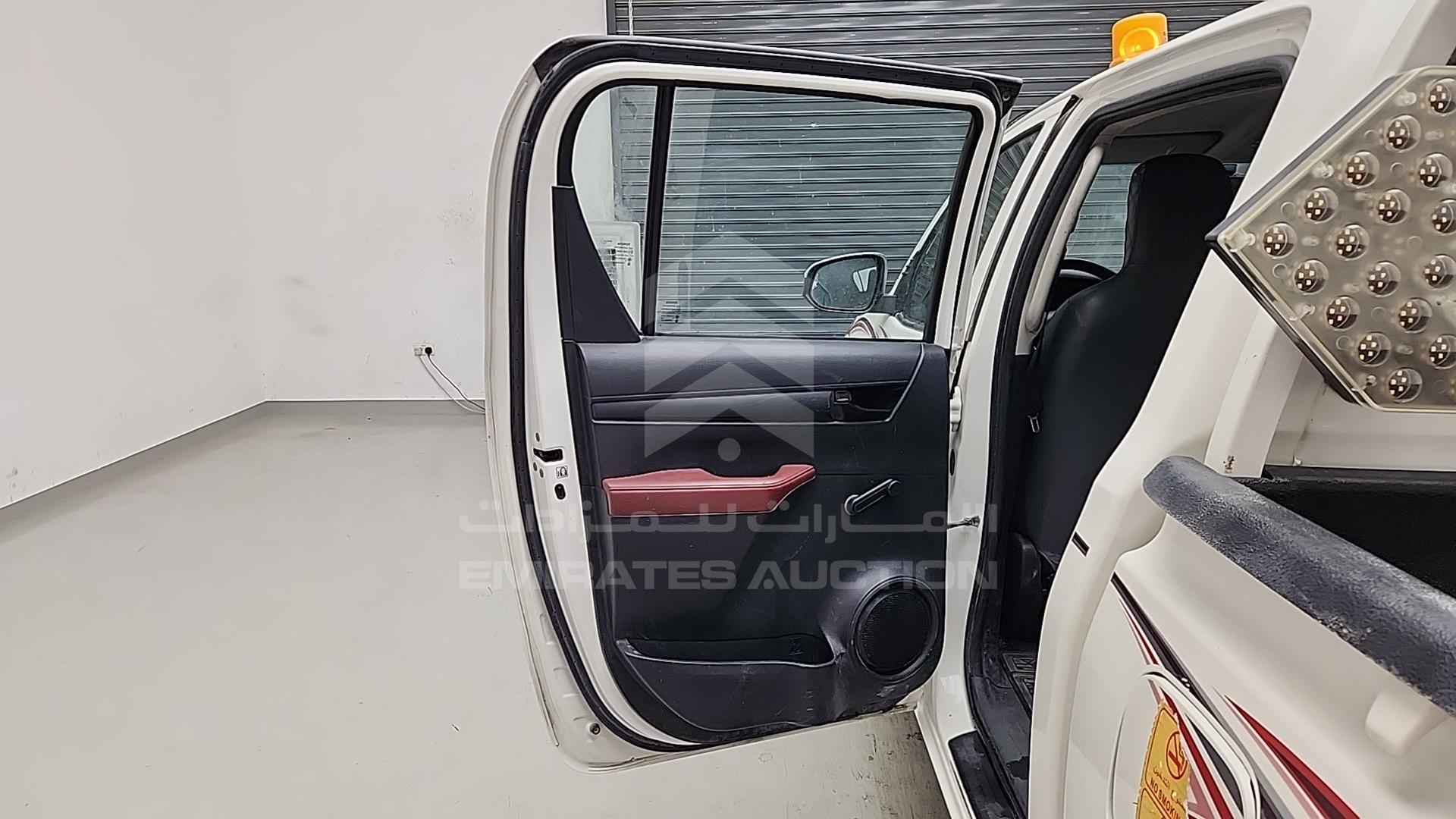 2022 TOYOTA HILUX VIN: MR0DX9CD5N2527741