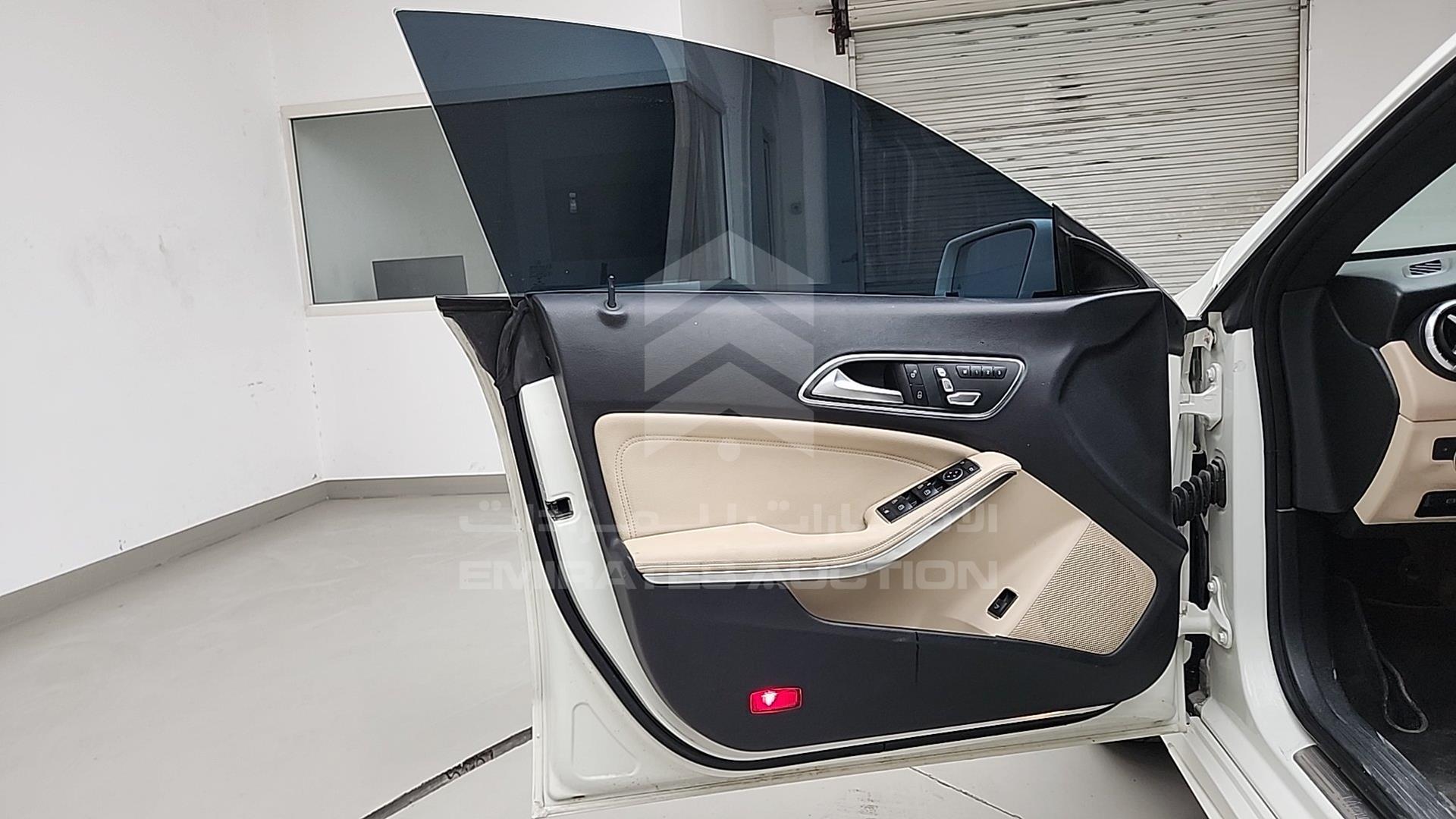 2018 MERCEDES CLA 250 VIN: WDDSJ4EB9JN561816