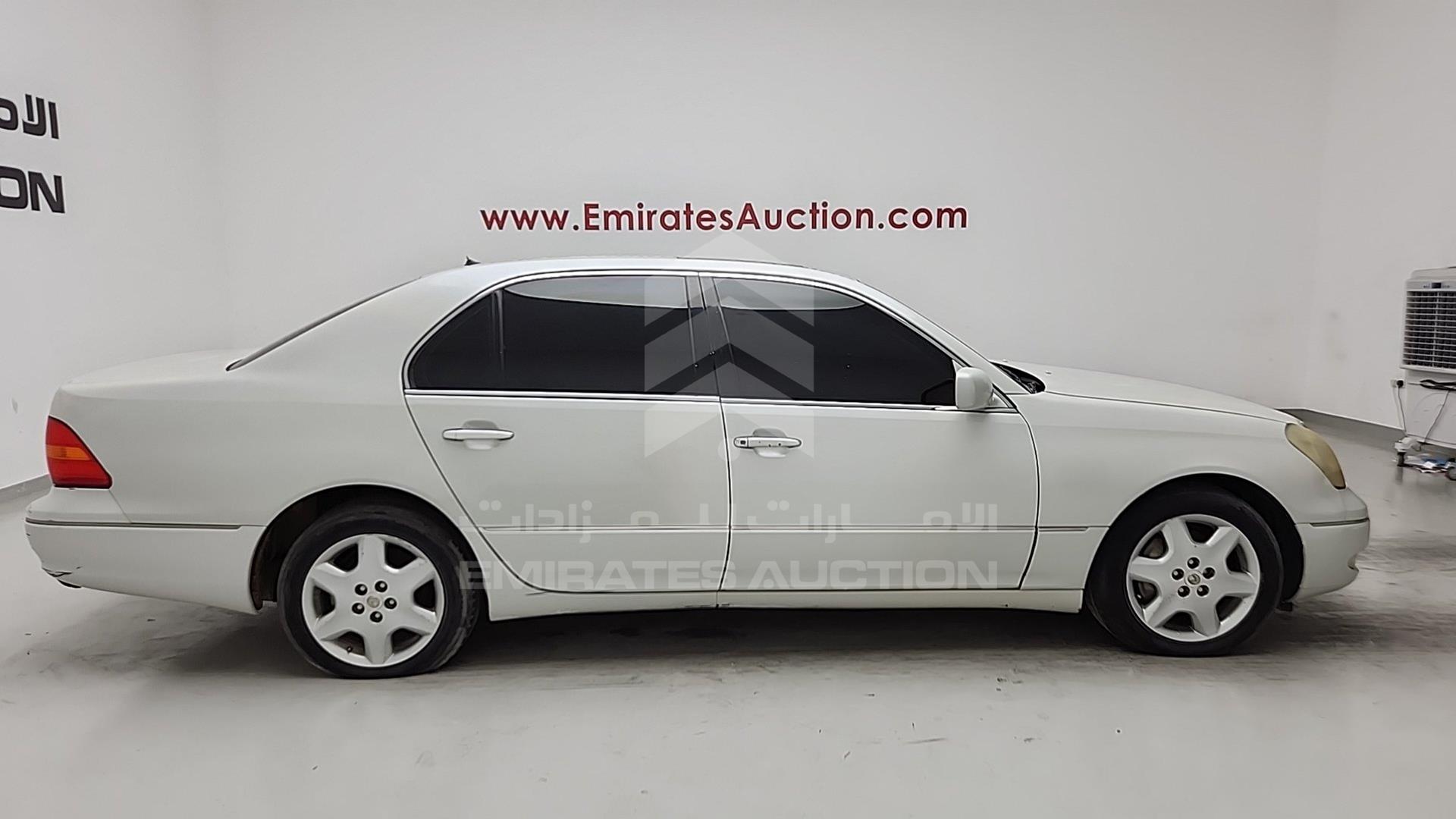 2003 LEXUS LS 430 VIN: JTHBN30F730106030