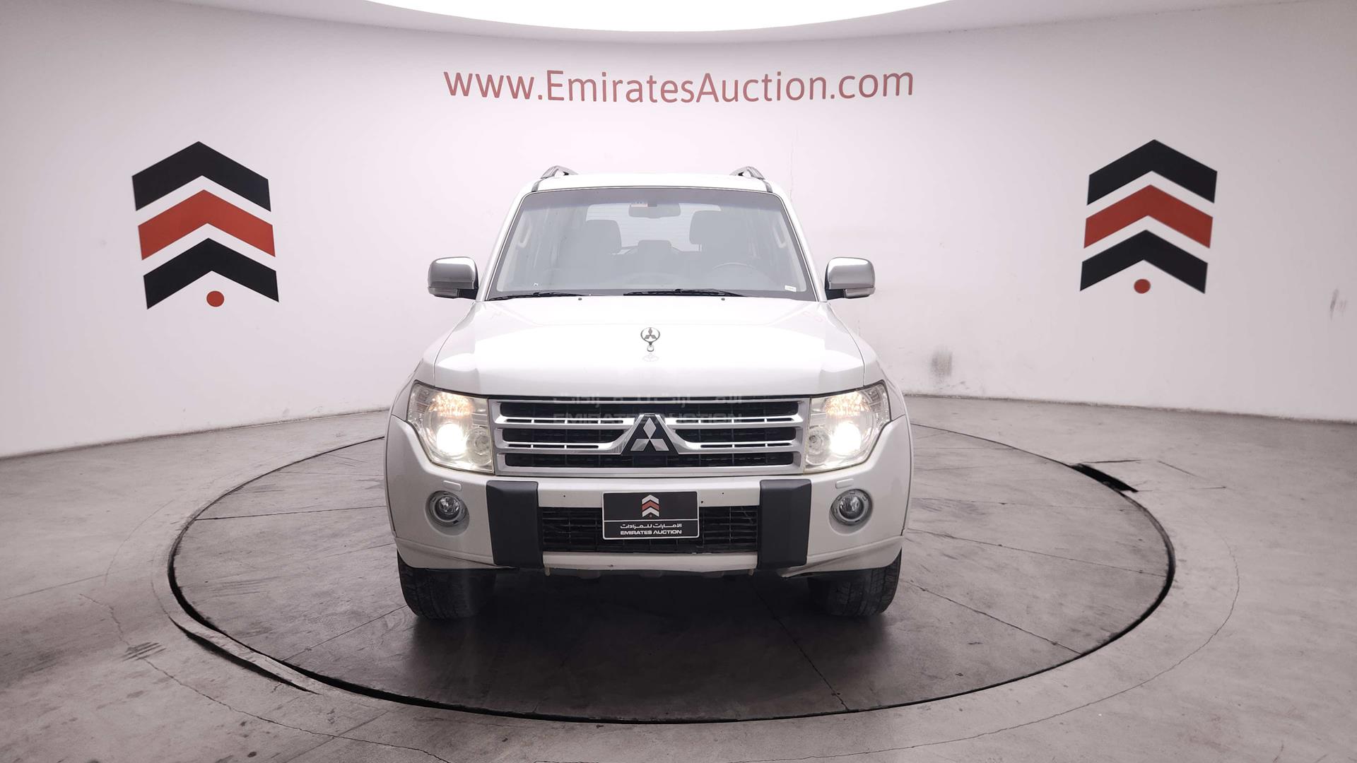 2010 MITSUBISHI PAJERO VIN: JMYLRV95WAJ713865