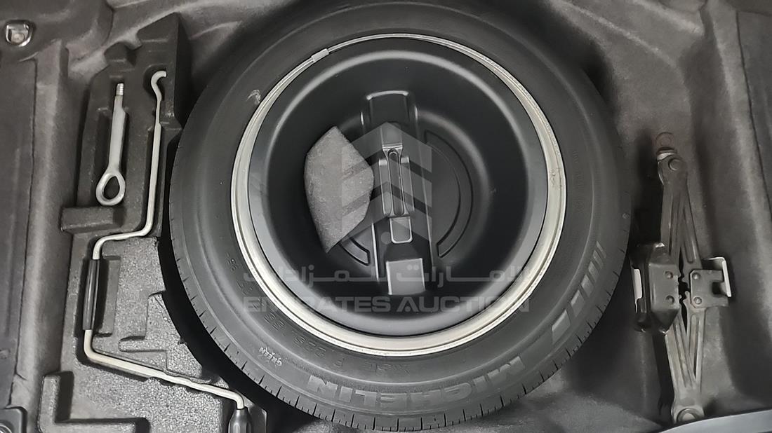 2001 Lexus LS 430 — Spare Tyre — Photo 22