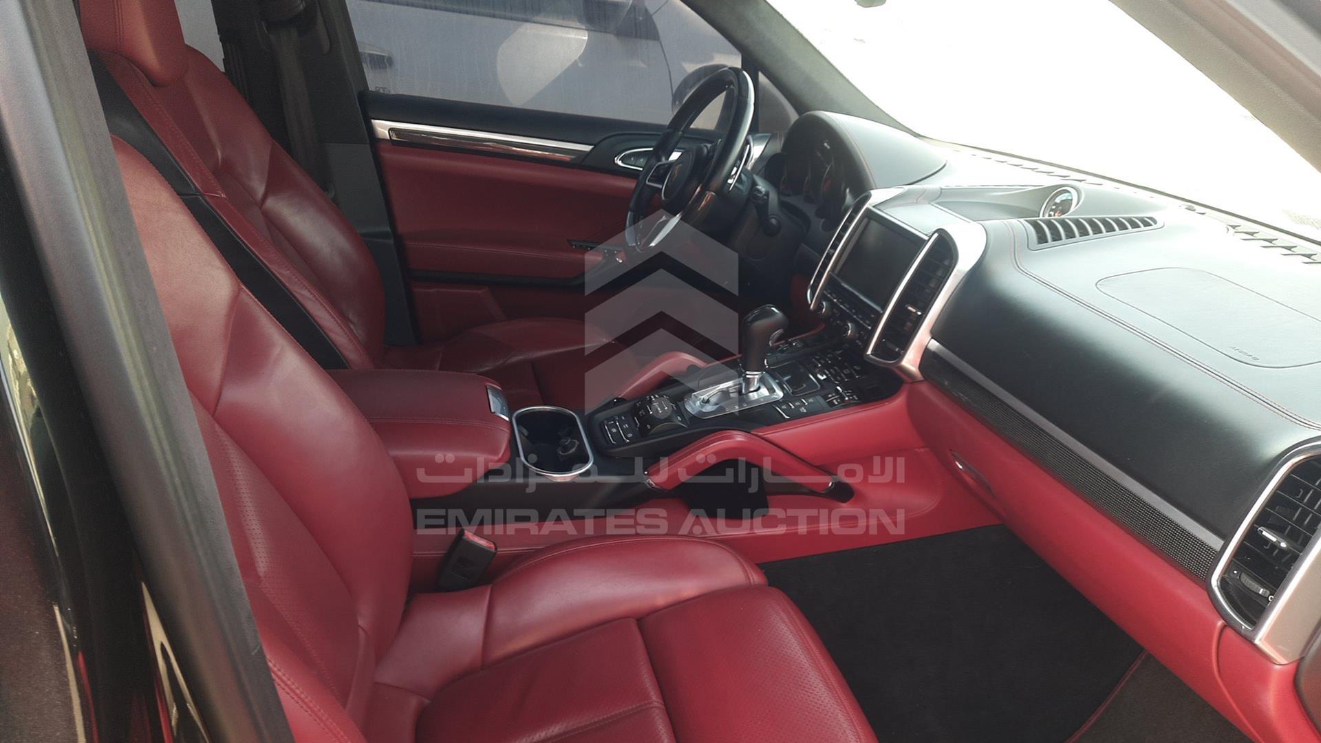 2016 PORSCHE CAYENNE GTS VIN: WP1ZZZ92ZGLA78028