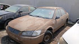 2000 Toyota Camry — Front Left Angle — Photo 5 — Thumbnail